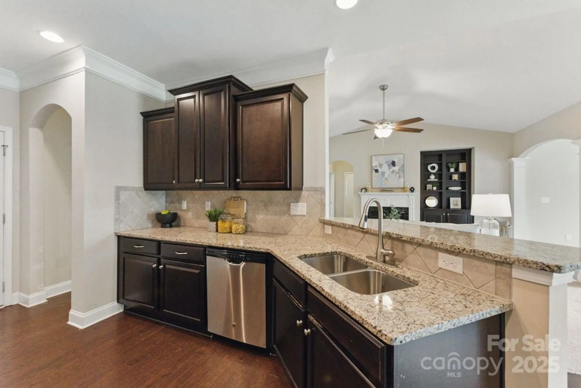 Property Slideshow image 20 of 39 | 8830 artesa mill ln, Charlotte, NC, 28214
