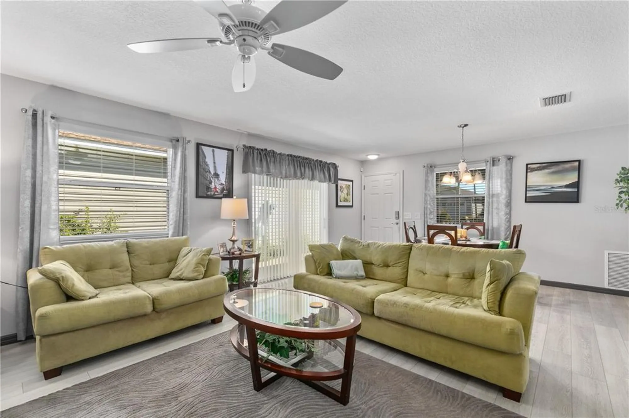 Property Slideshow image 7 of 42 | 3374 castlegate ct, The Villages, FL, 32163