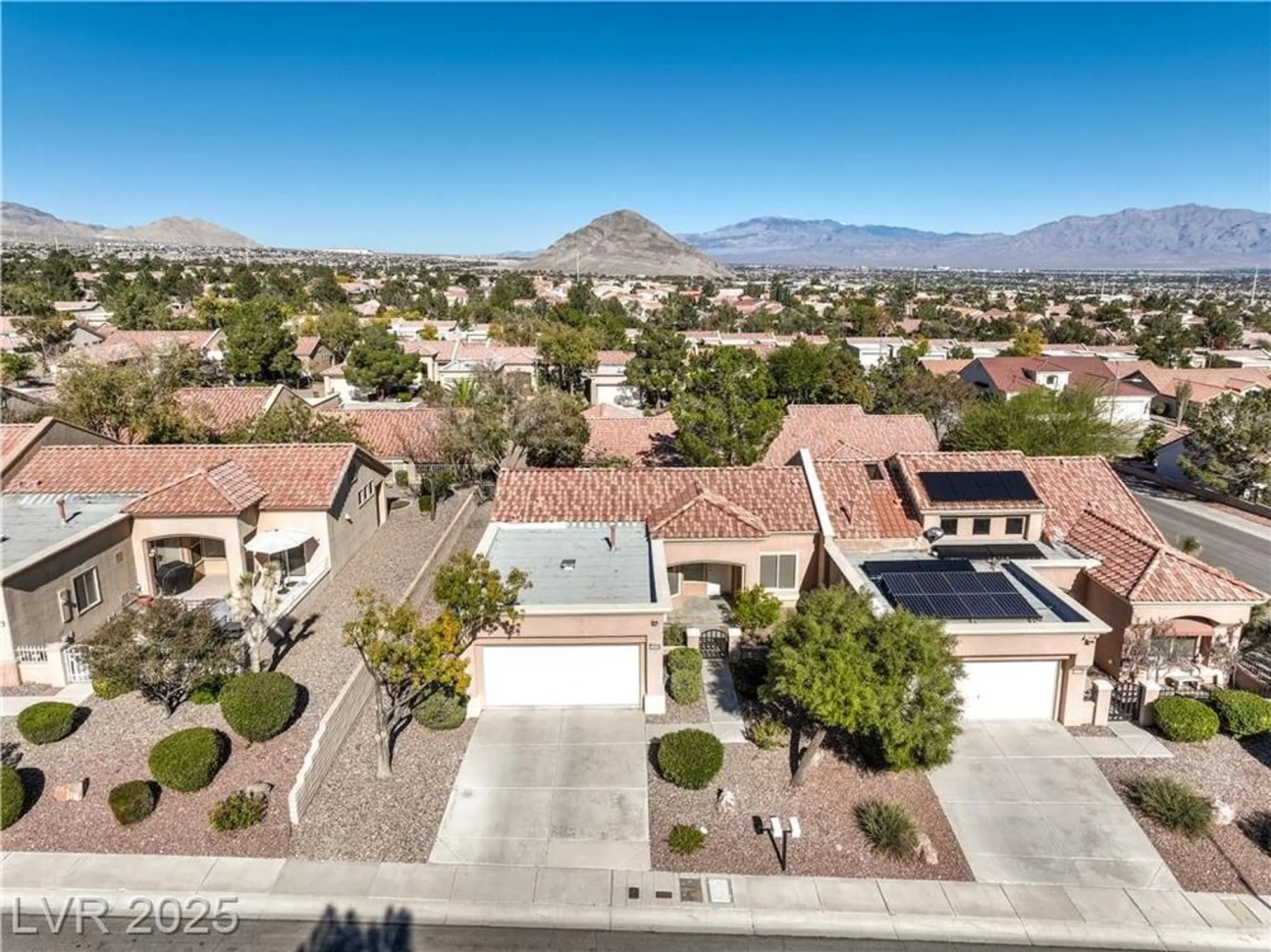 Property Slideshow image 36 of 57 | 10004 heyfield dr, Las Vegas, NV, 89134
