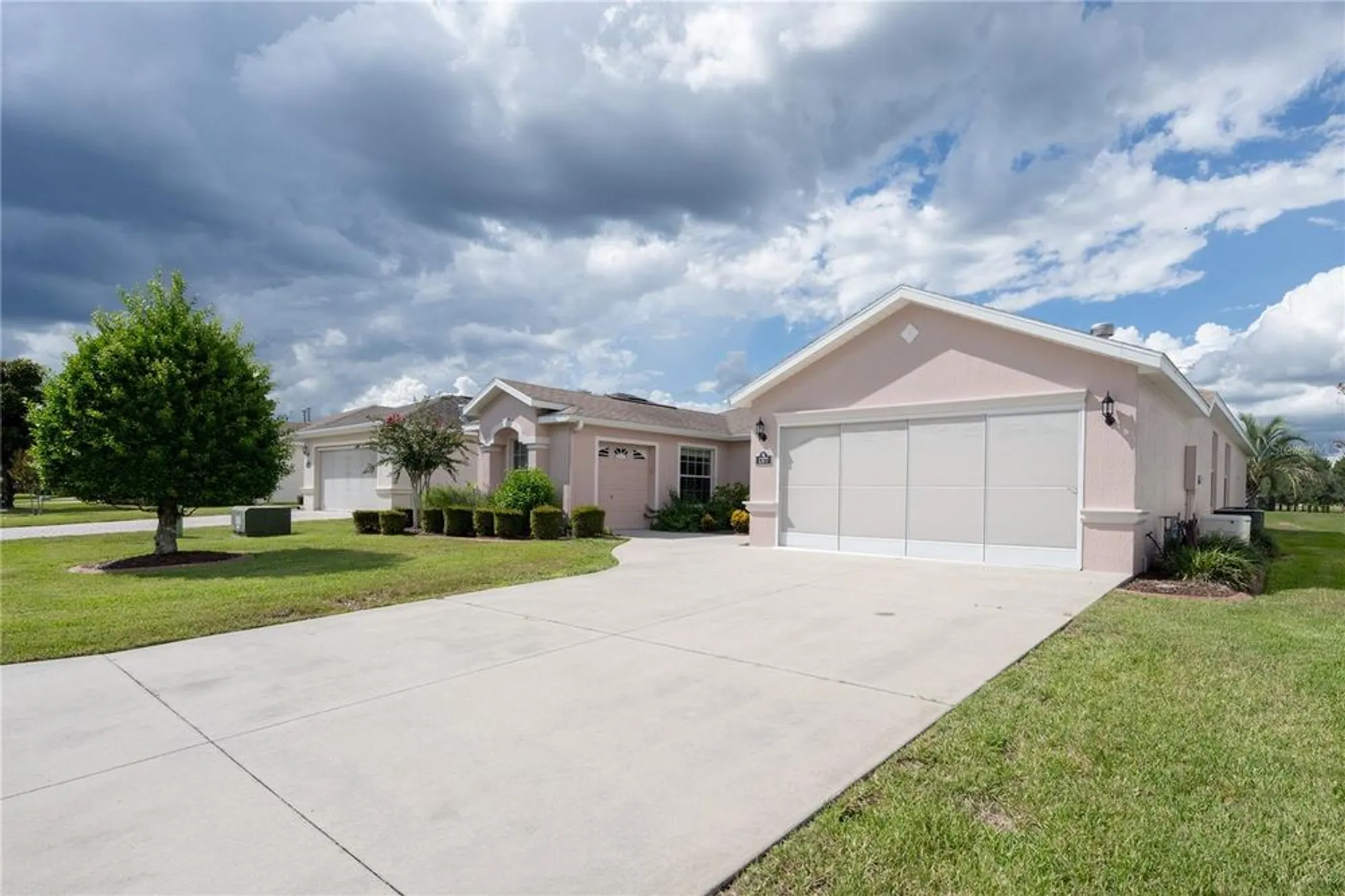 Property Slideshow image 7 of 63 | 1377 sw 161st pl, Ocala, FL, 34473
