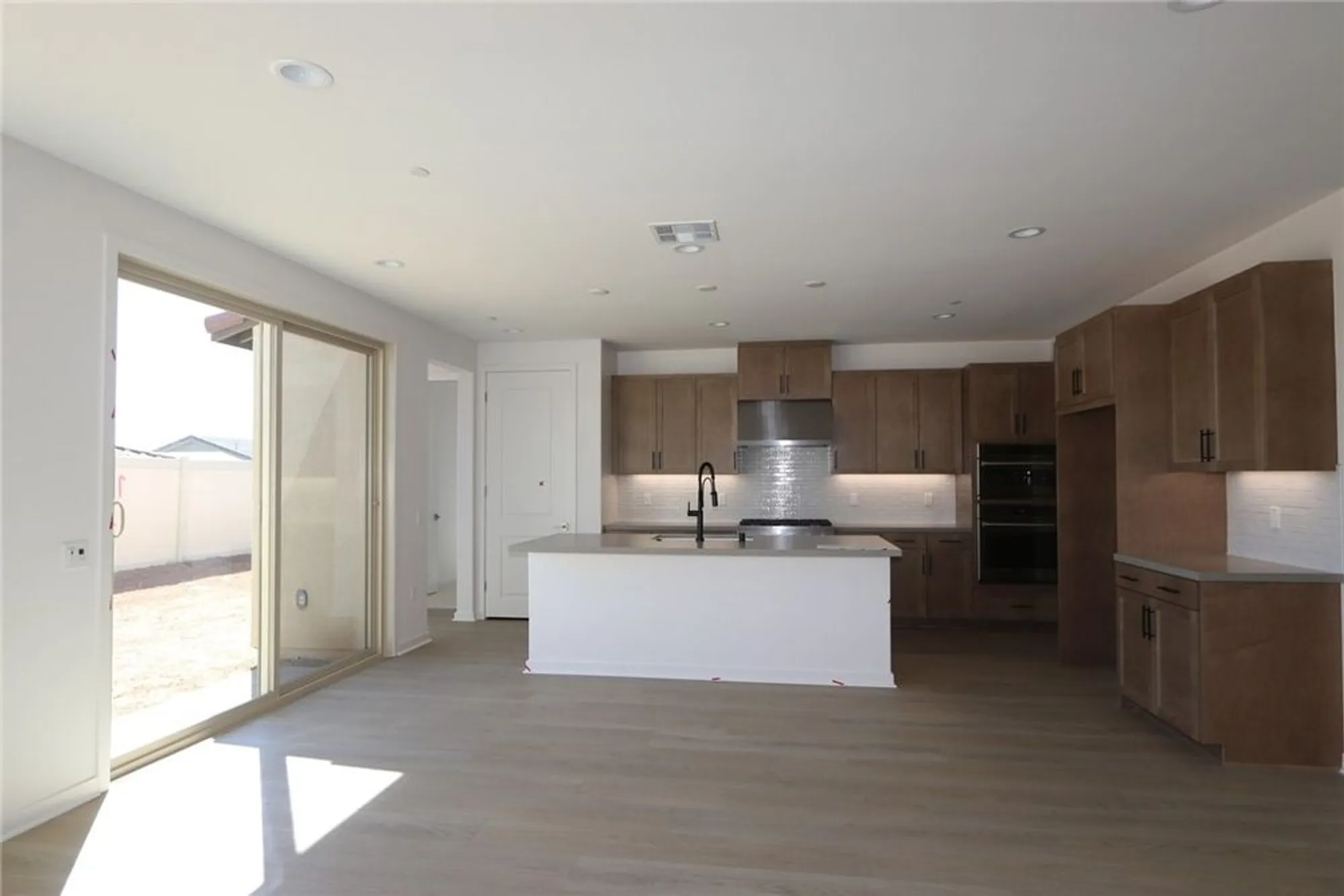 Property Slideshow image 2 of 10 | 28836 ridgerock ct, Santa Clarita, CA, 91350