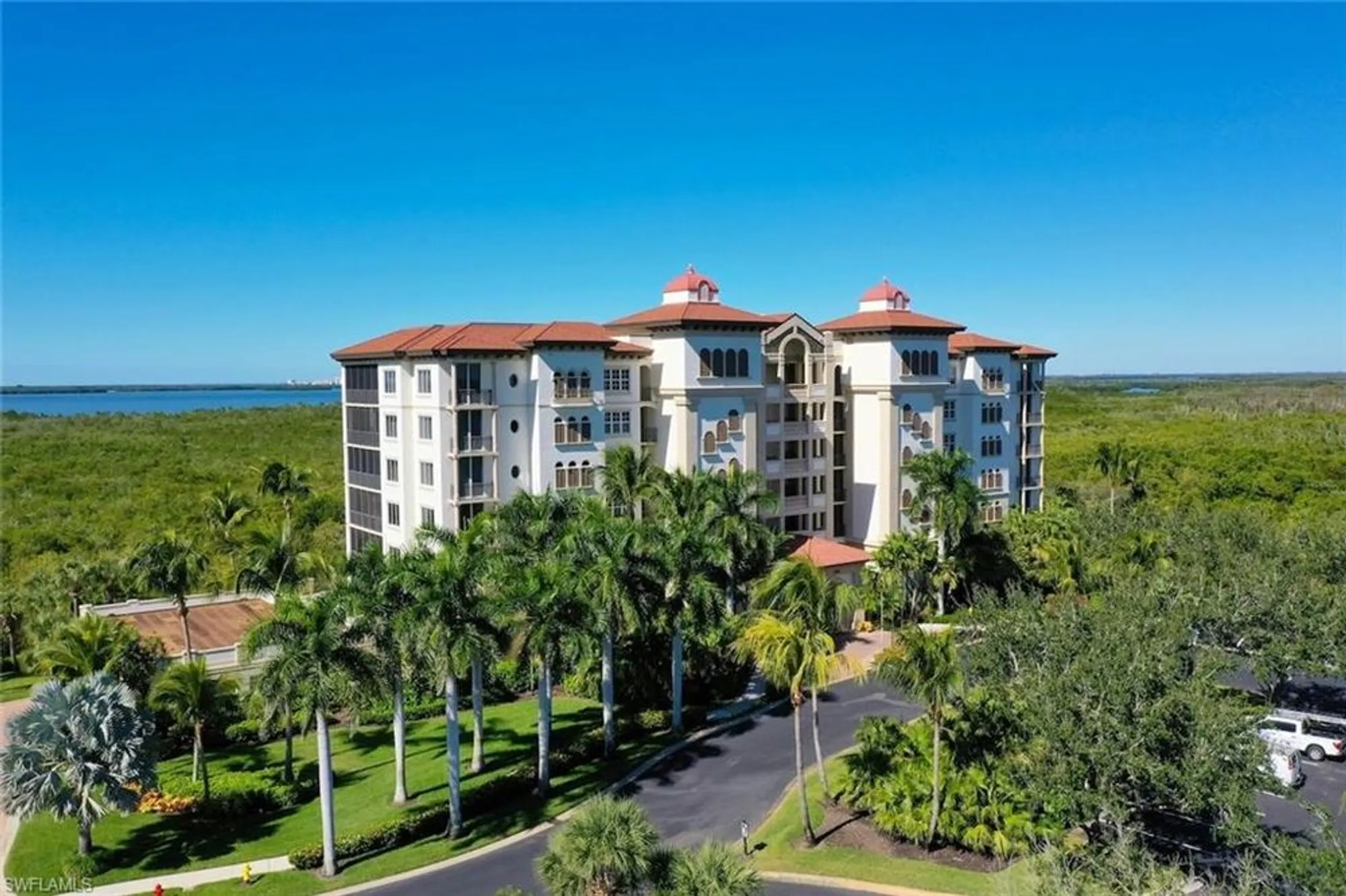 Property Slideshow image 37 of 49 | 24001 via castella dr 3403, Bonita Springs, FL, 34134