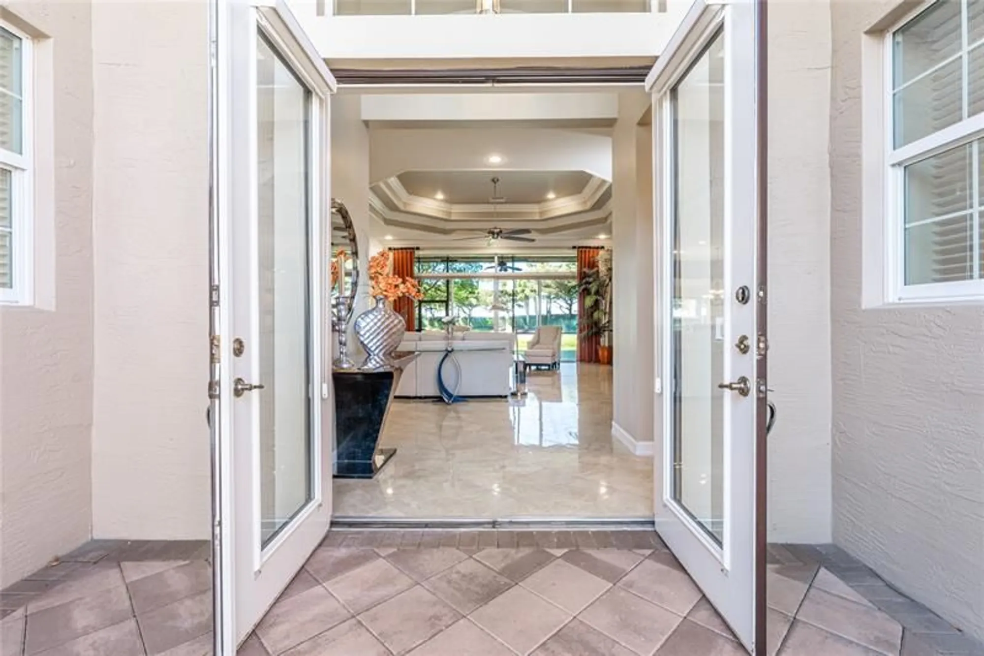 Property Slideshow image 7 of 40 | 10576 whitewind cir, Boynton Beach, FL, 33473