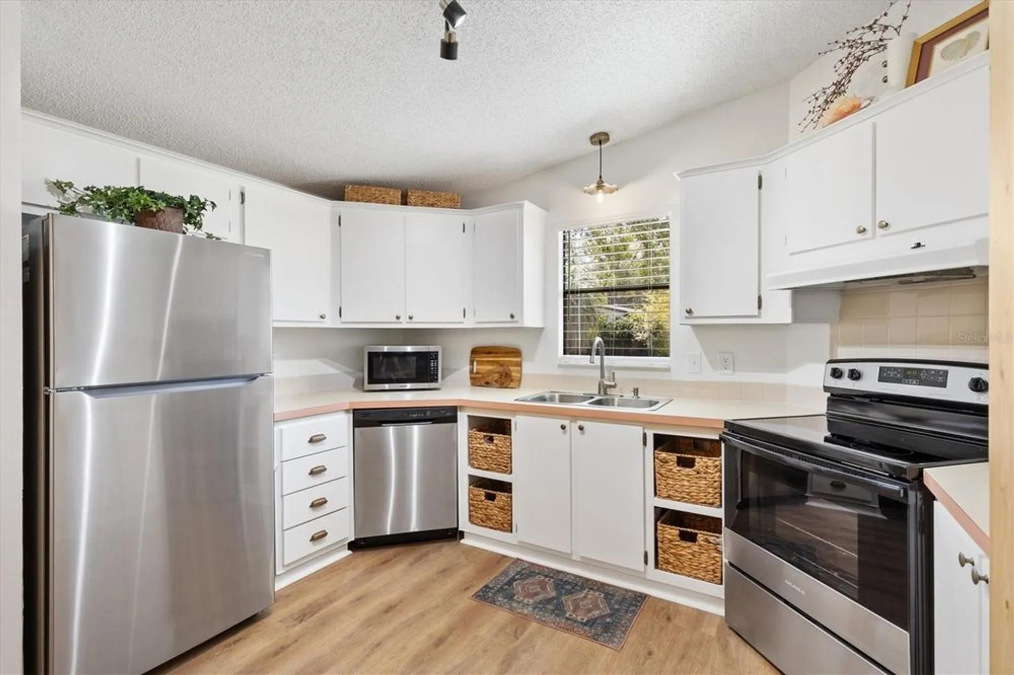 Property Slideshow image 6 of 27 | 520 saint andrews blvd, The Villages, FL, 32159