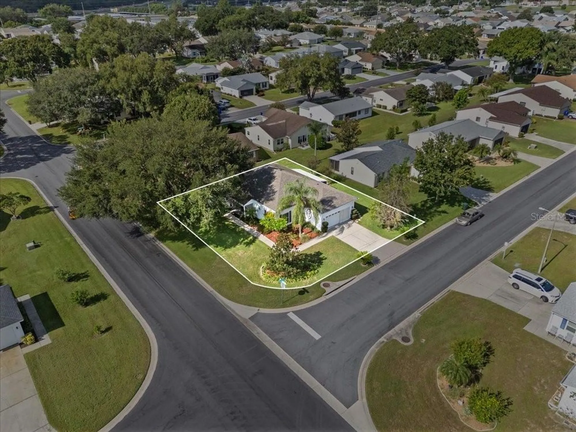 Property Slideshow image 32 of 90 | 6004 sanderling dr, Lakeland, FL, 33809