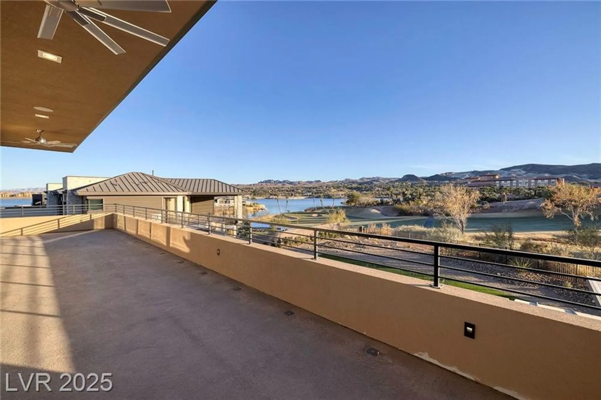Property Slideshow image 53 of 65 | 37 reflection shores ln, Henderson, NV, 89011