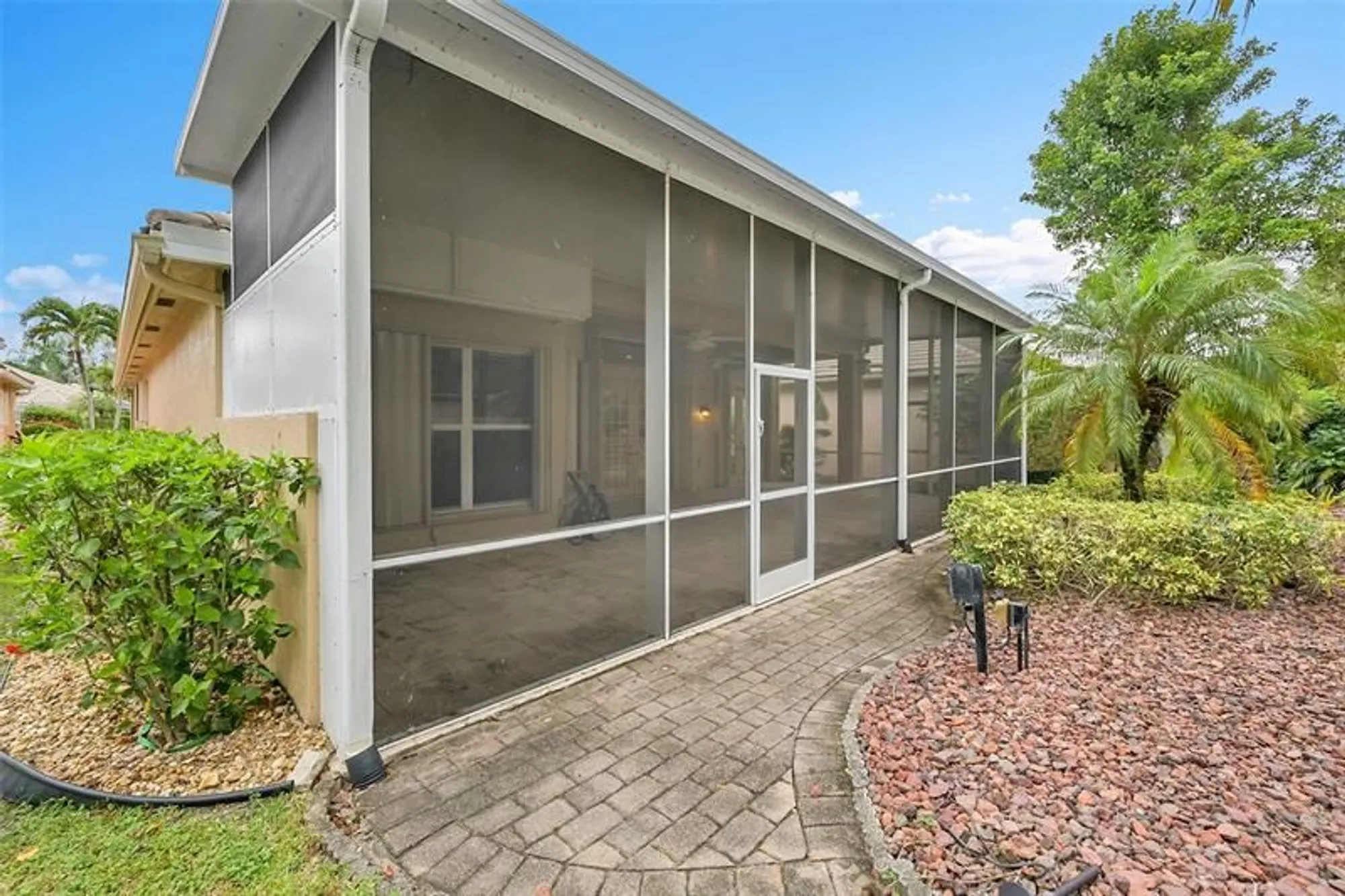 Property Slideshow image 34 of 61 | 7200 veneto dr, Boynton Beach, FL, 33437