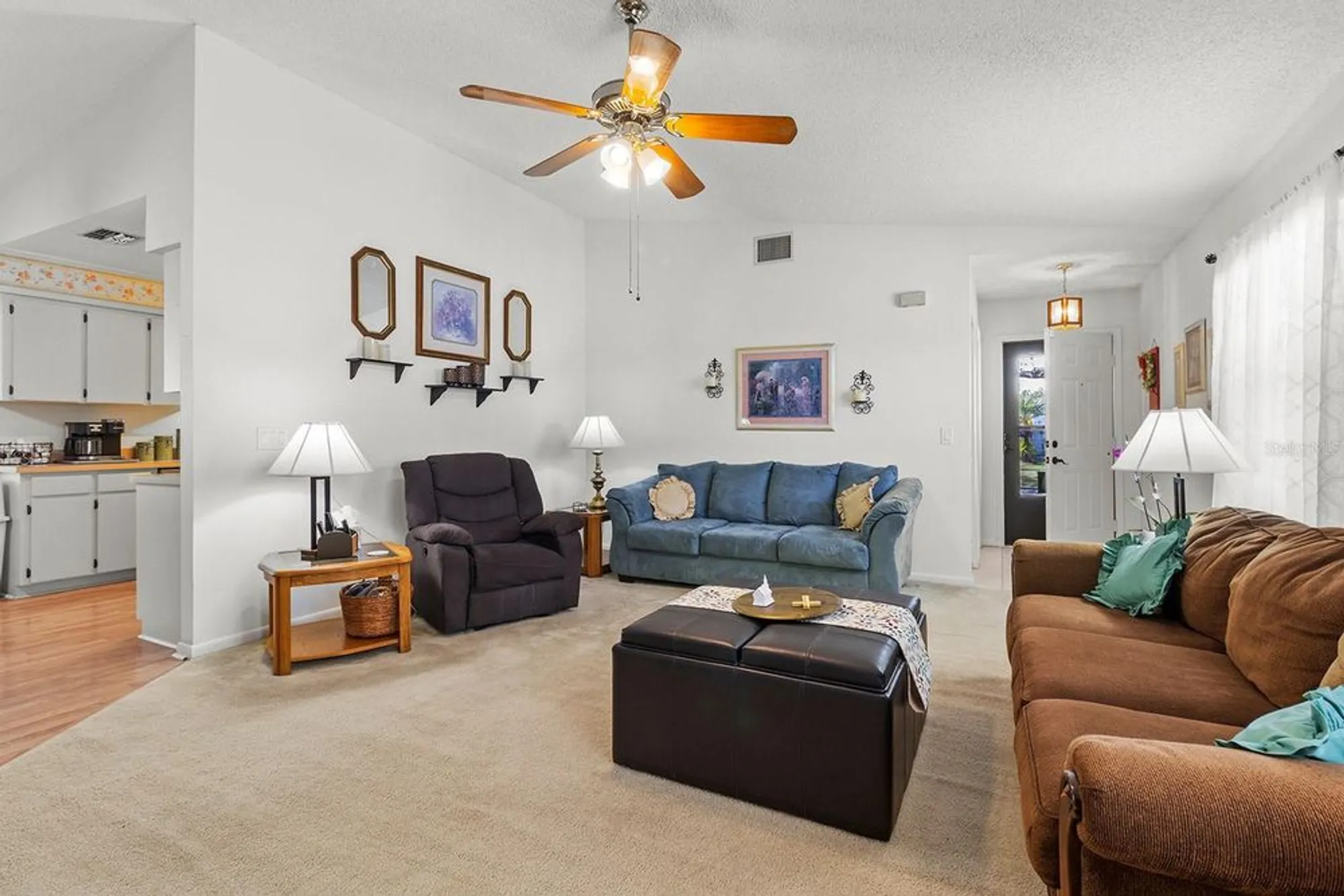 Property Slideshow image 12 of 33 | 4846 colonnades club blvd, Lakeland, FL, 33811