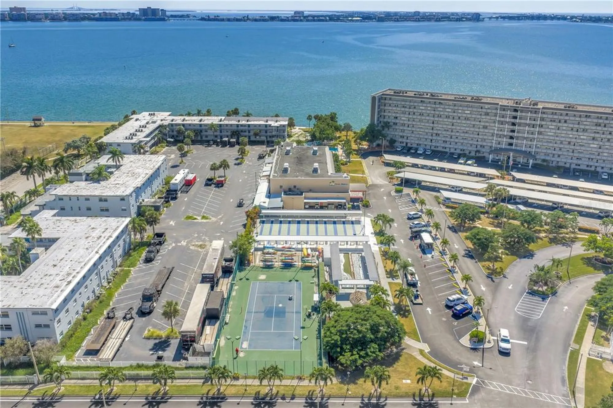 Property Slideshow image 18 of 20 | 6060 shore blvd 106, Gulfport, FL, 33707