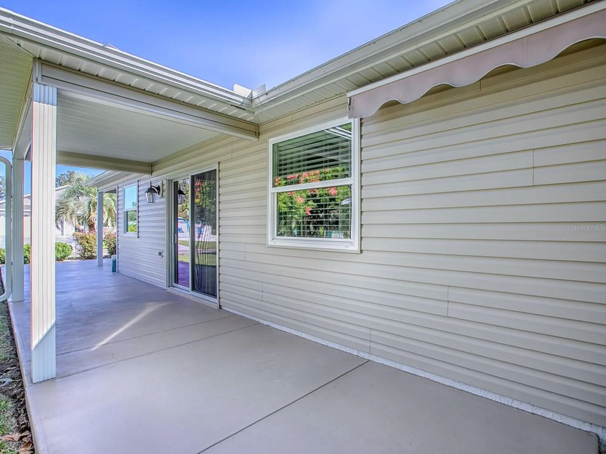 Property Slideshow image 24 of 31 | 1222 dustin dr, The Villages, FL, 32159