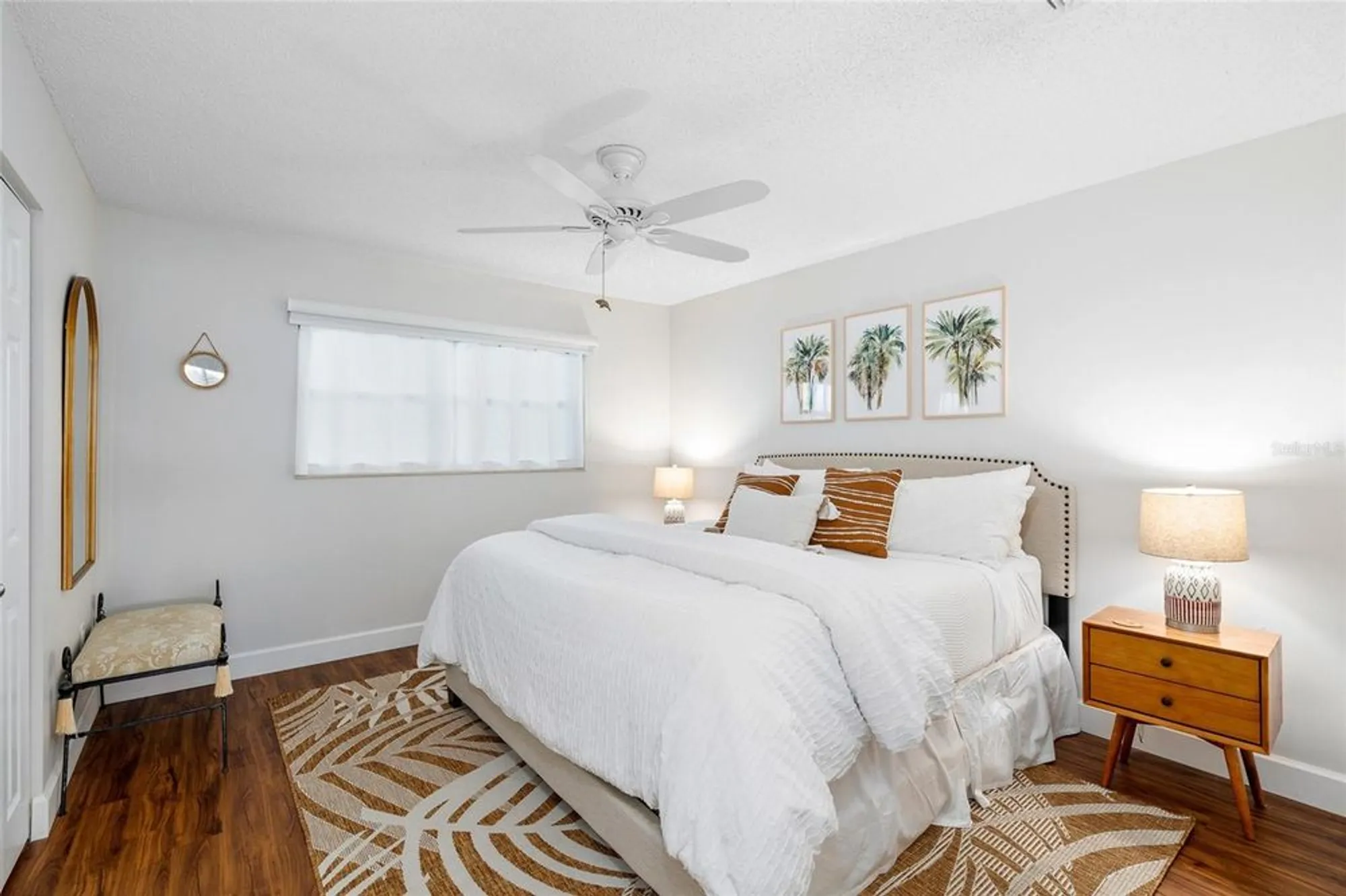 Property Slideshow image 16 of 39 | 6075 shore blvd 215, Gulfport, FL, 33707