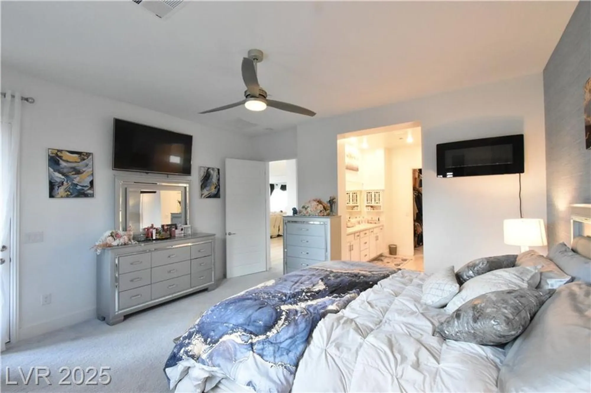 Property Slideshow image 32 of 88 | 12468 primrose grove ln, Las Vegas, NV, 89138