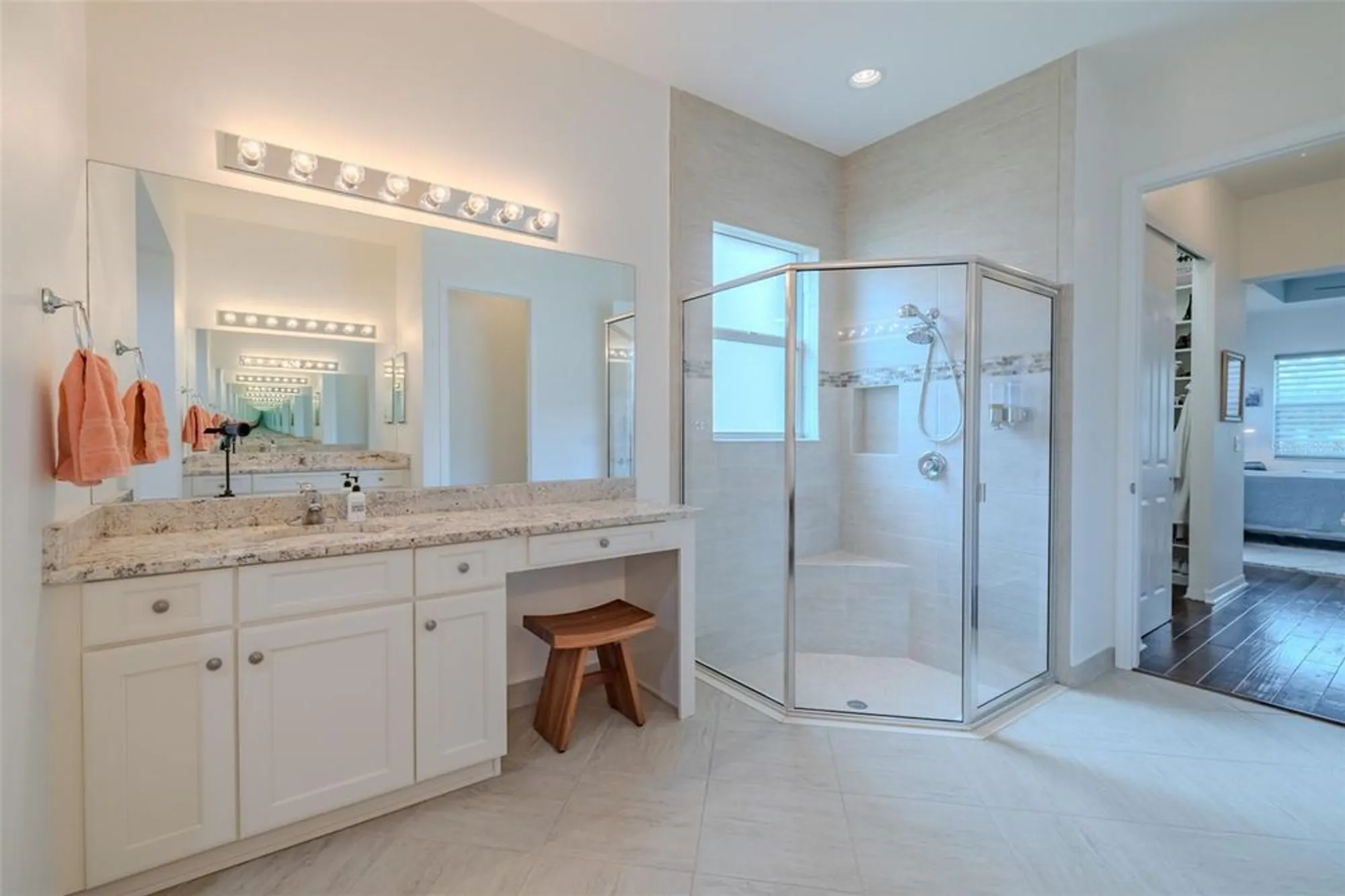 Property Slideshow image 44 of 92 | 4820 grand banks dr, Wimauma, FL, 33598