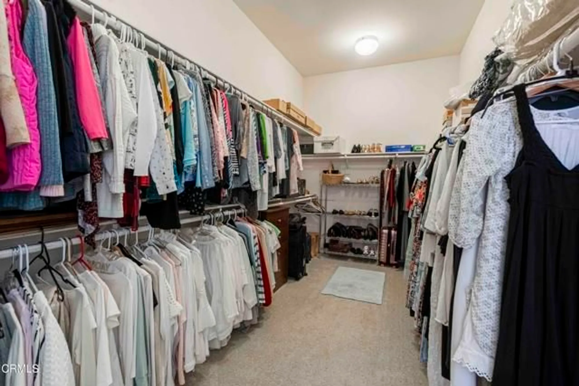 Property Slideshow image 24 of 43 | 10022 besancon way, Bakersfield, CA, 93306