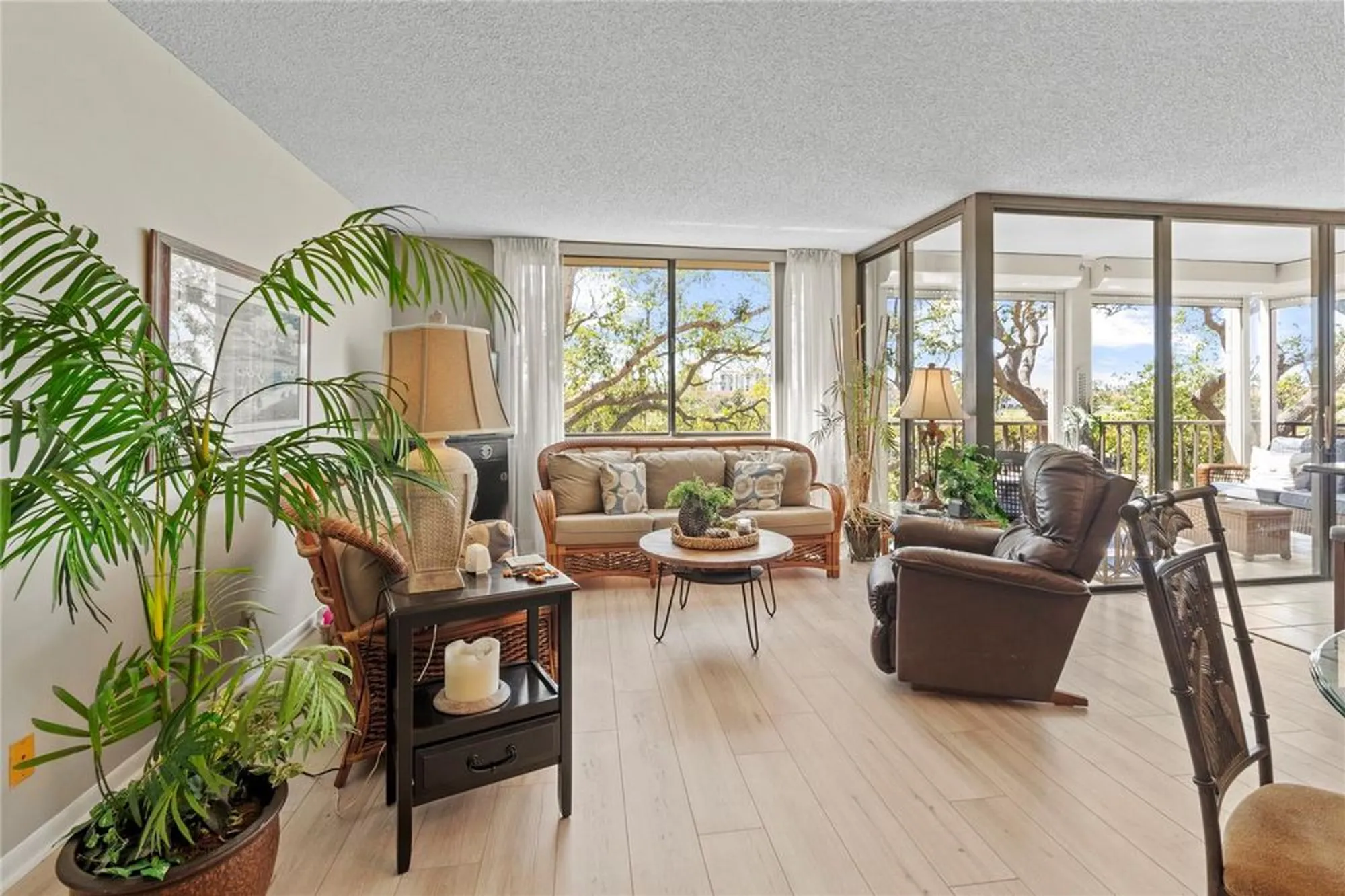 Property Slideshow image 5 of 28 | 6269 palma del mar blvd s apt 308, St Petersburg, FL, 33715