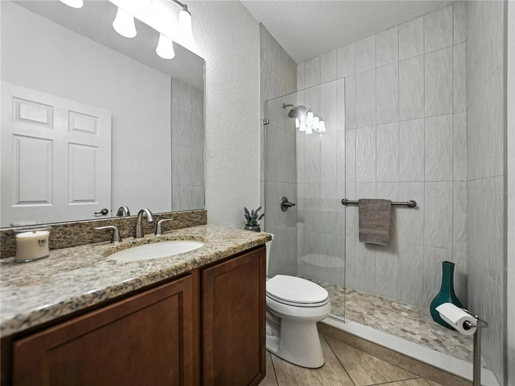 Property Slideshow image 34 of 95 | 5332 hogan ln, Winter Haven, FL, 33884