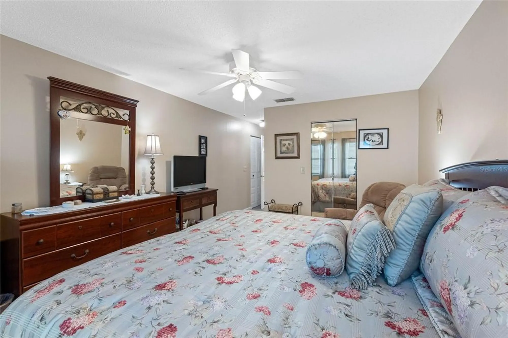 Property Slideshow image 22 of 46 | 5970 80th st n unit 411, St Petersburg, FL, 33709