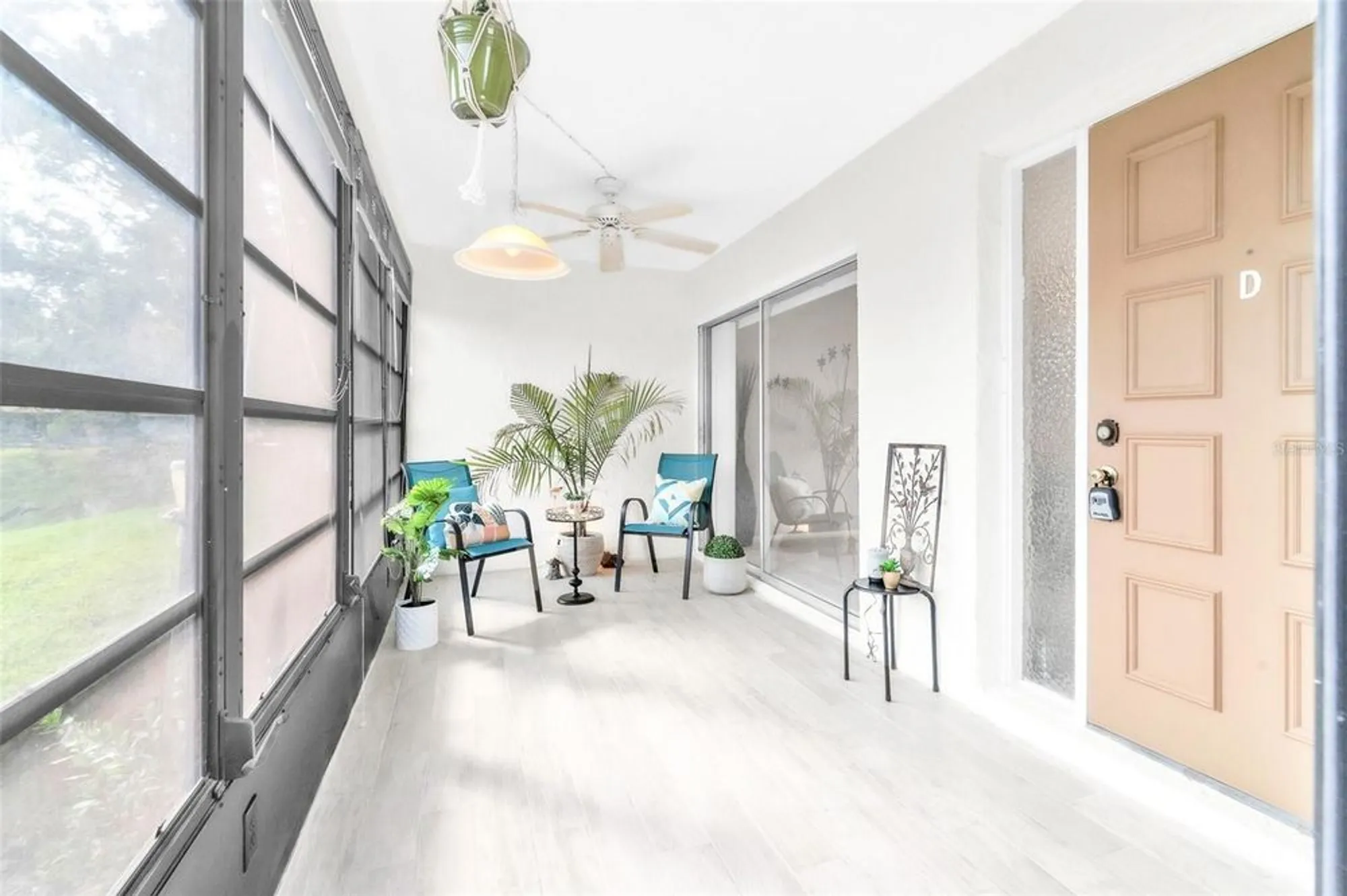 Property Slideshow image 3 of 32 | 2241 shelly dr d, Palm Harbor, FL, 34684