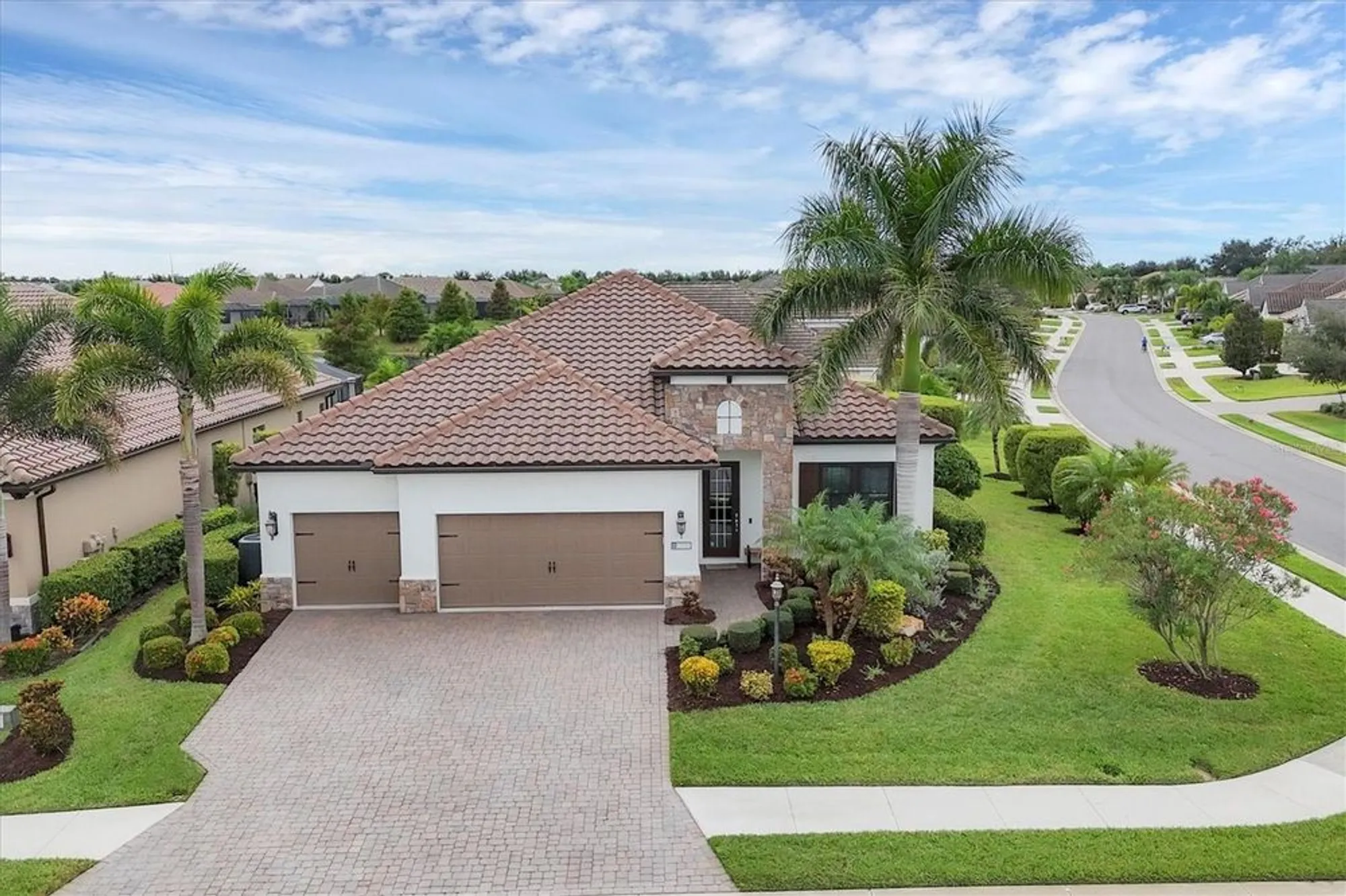 Property Slideshow image 9 of 77 | 13106 indigo way, Bradenton, FL, 34211