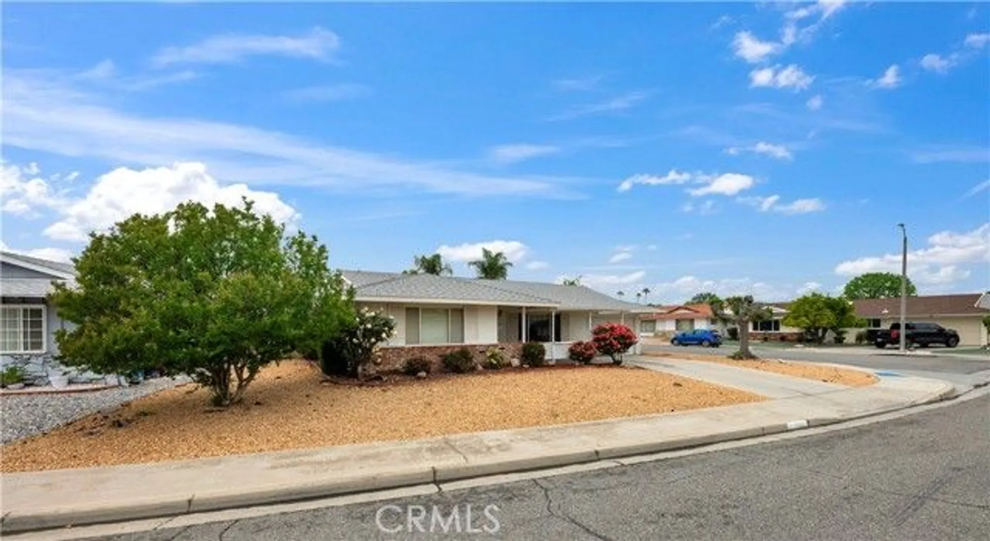 Property Slideshow image 2 of 23 | 1520 sandlewood dr, Hemet, CA, 92543