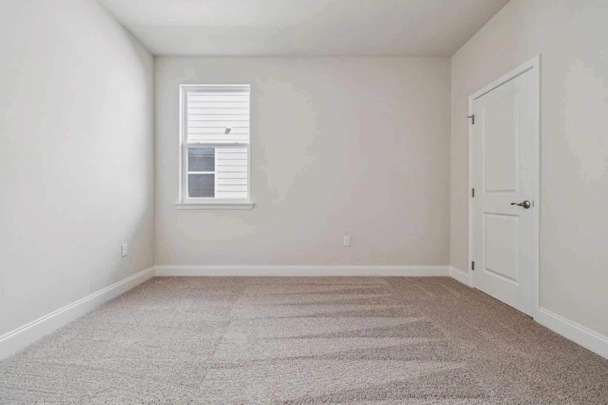 Property Slideshow image 12 of 48 | 312 stonehaus cir, Antioch, TN, 37013