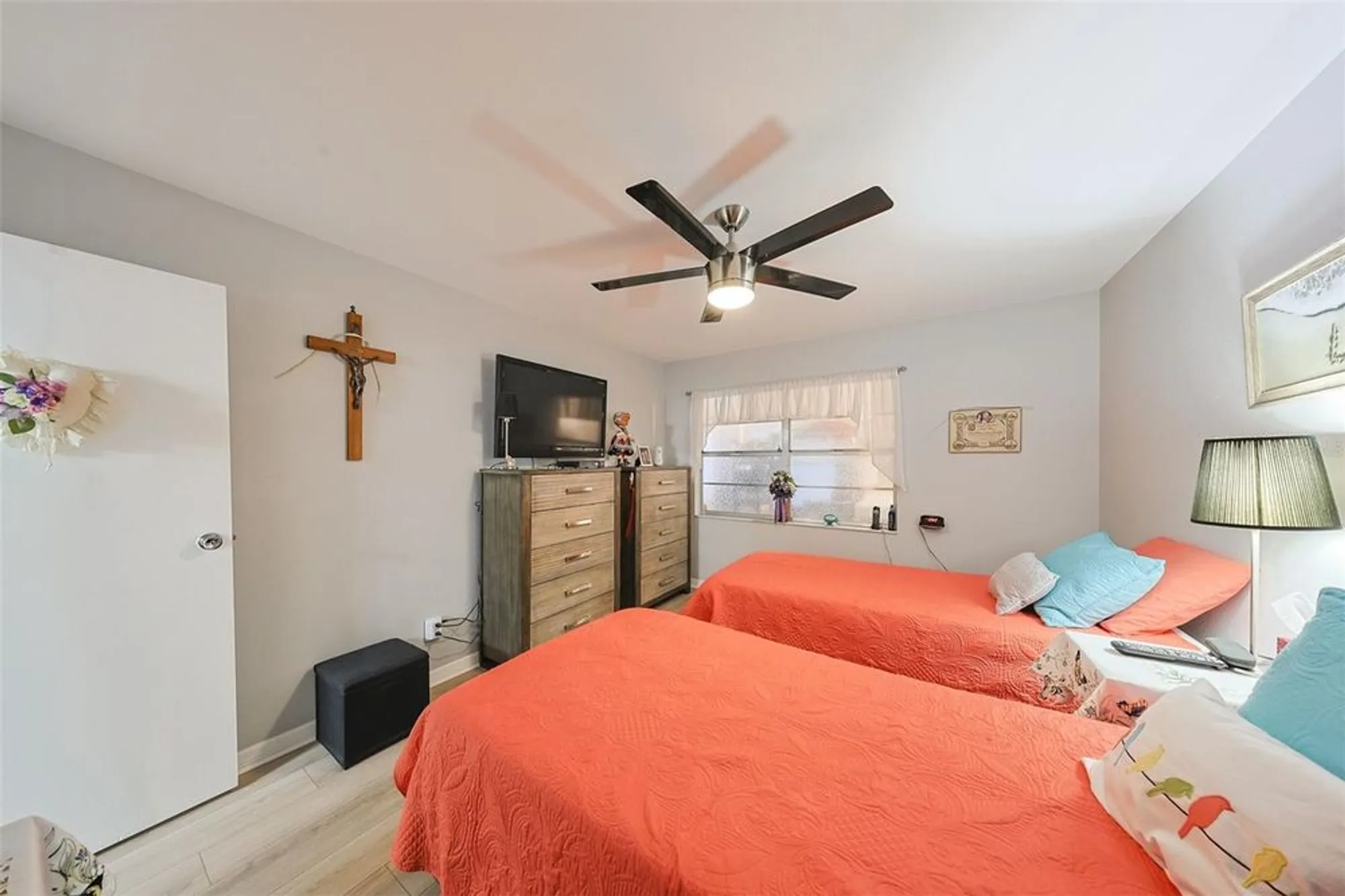 Property Slideshow image 14 of 50 | 302 canton ct unit 56, Sun City Center, FL, 33573