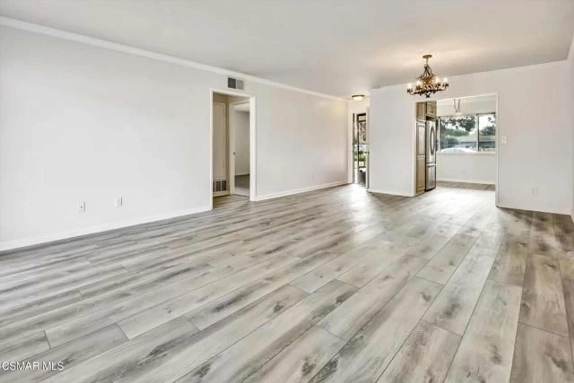 Property Slideshow image 8 of 58 | 161 w bay blvd, Port Hueneme, CA, 93041