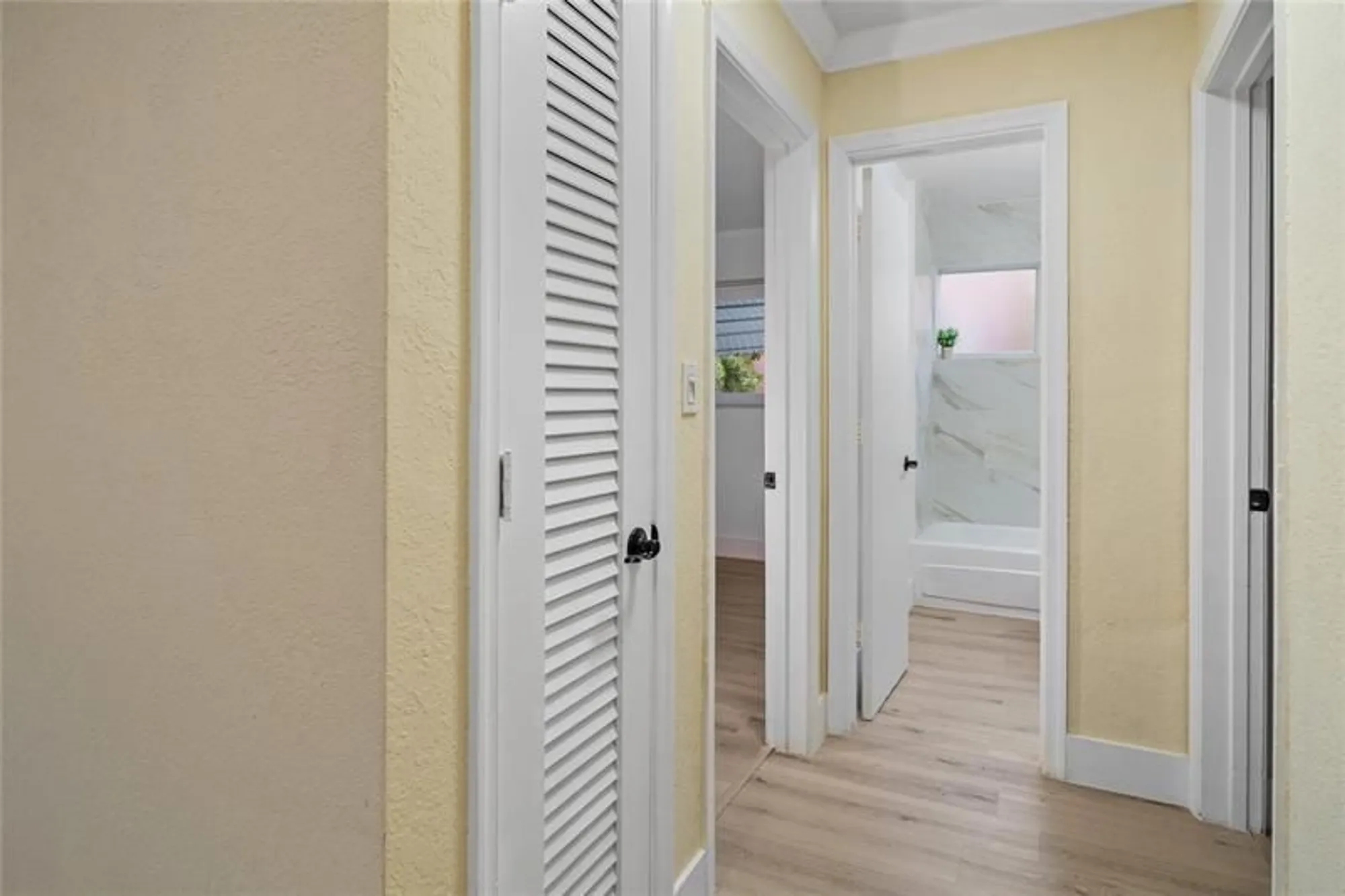 Property Slideshow image 25 of 31 | 4514 nw 49th dr, Tamarac, FL, 33319