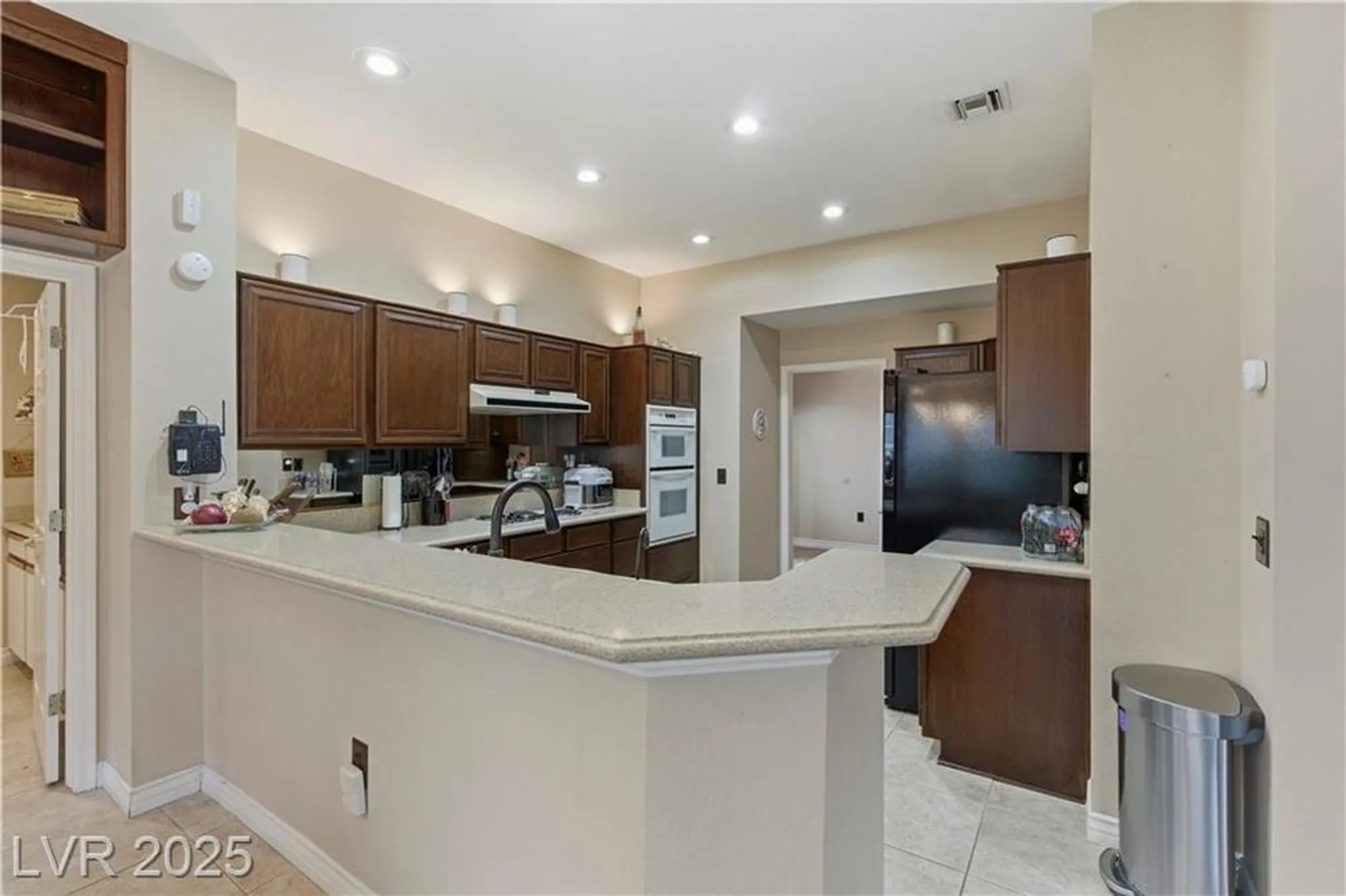 Property Slideshow image 20 of 60 | 8909 meadowood dr, Las Vegas, NV, 89134