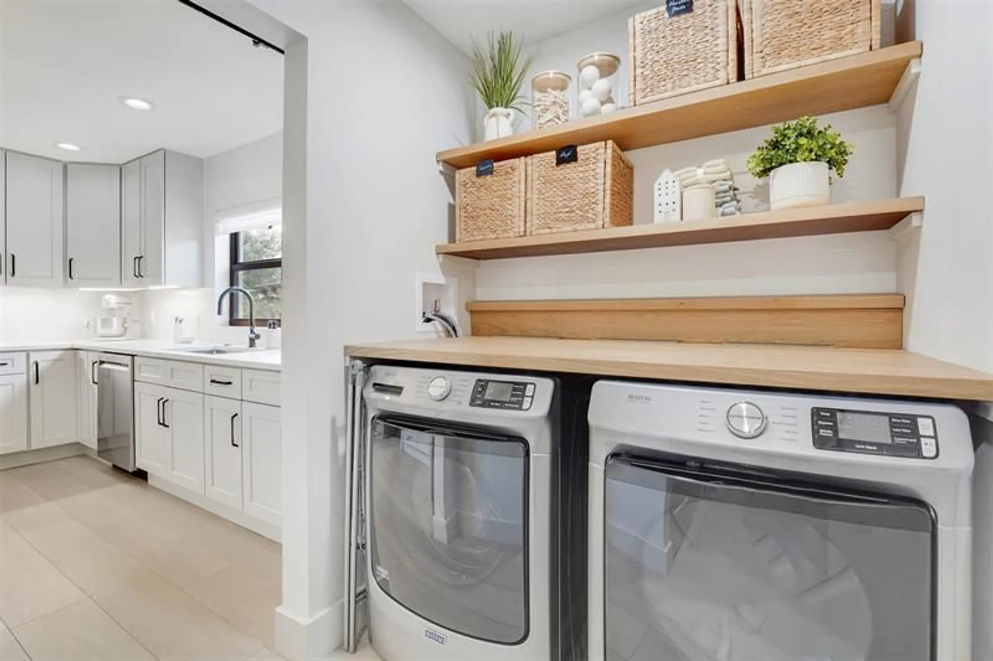 Property Slideshow image 6 of 25 | 8569 casa del lago, Boca Raton, FL, 33433