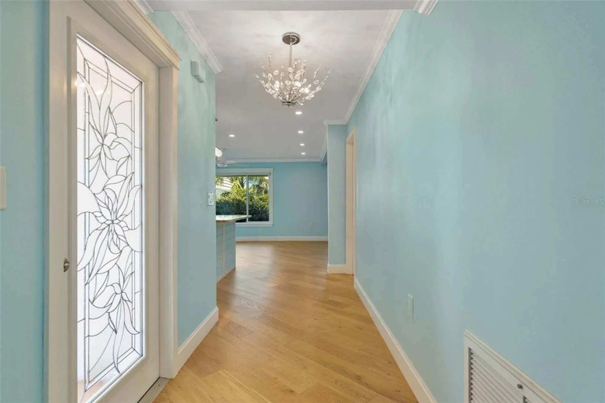 Property Slideshow image 13 of 30 | 2305 riverbluff pkwy # v256, Sarasota, FL, 34231