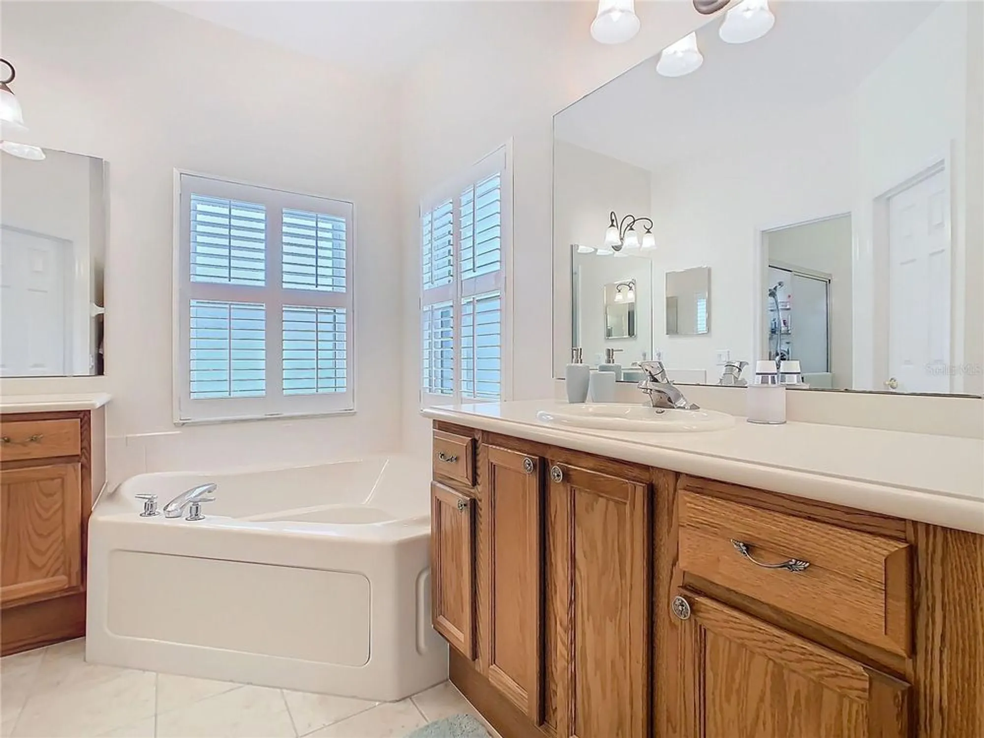 Property Slideshow image 23 of 48 | 501 heartwell dr, Poinciana, FL, 34759