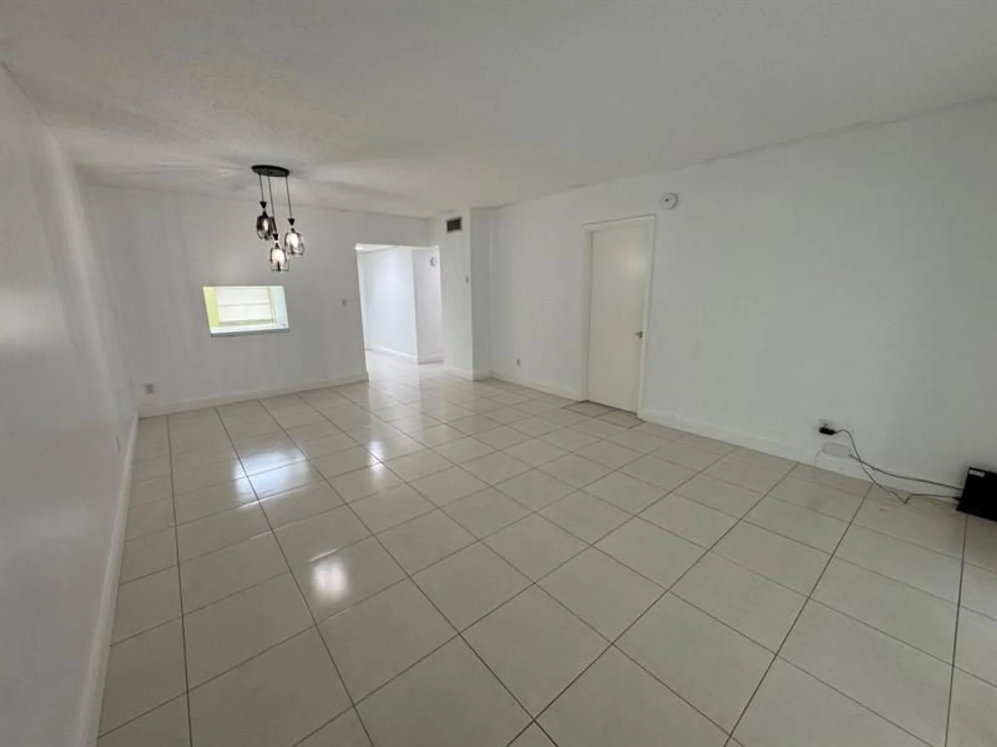Property Slideshow image 10 of 37 | 7797 golf circle dr apt 304, Margate, FL, 33063
