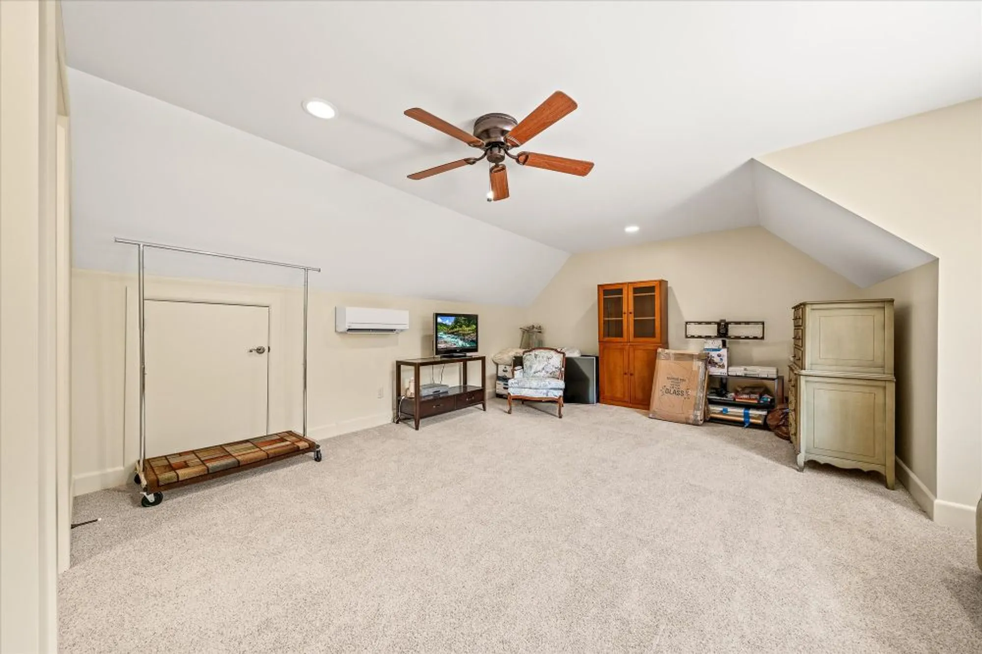 Property Slideshow image 75 of 81 | 61 bluff view ct, Crossville, TN, 38558