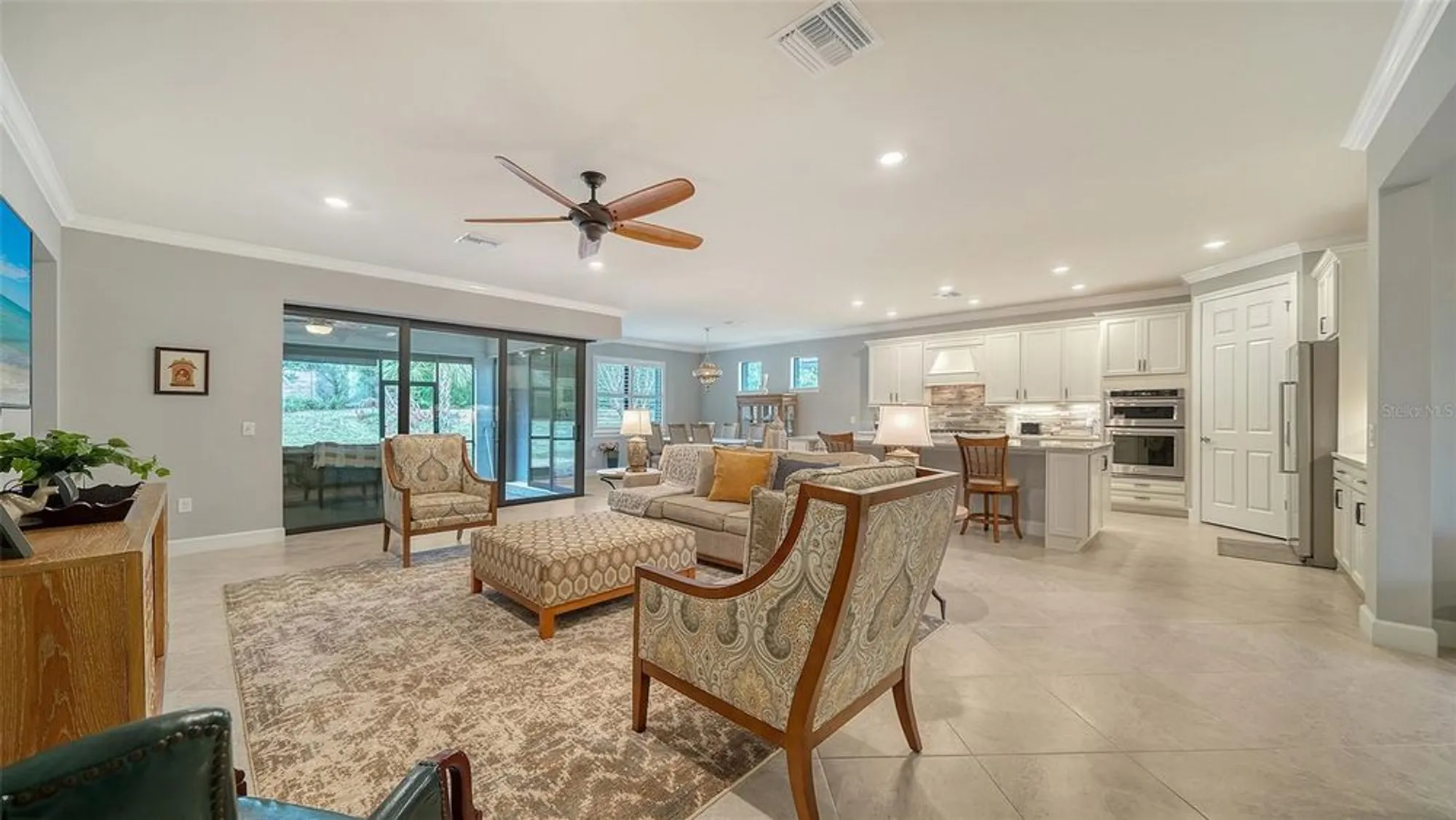 Property Slideshow image 10 of 55 | 6839 chester trl, Bradenton, FL, 34202