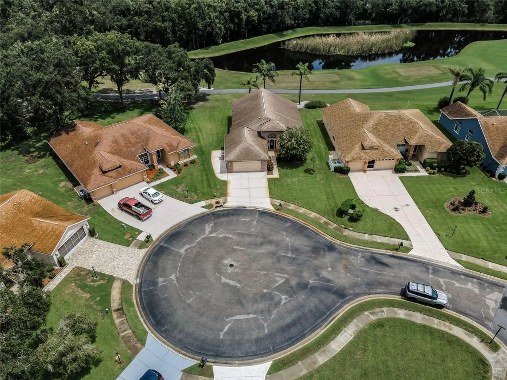 Property Slideshow image 5 of 63 | 6622 pine walk dr, New Port Richey, FL, 34655