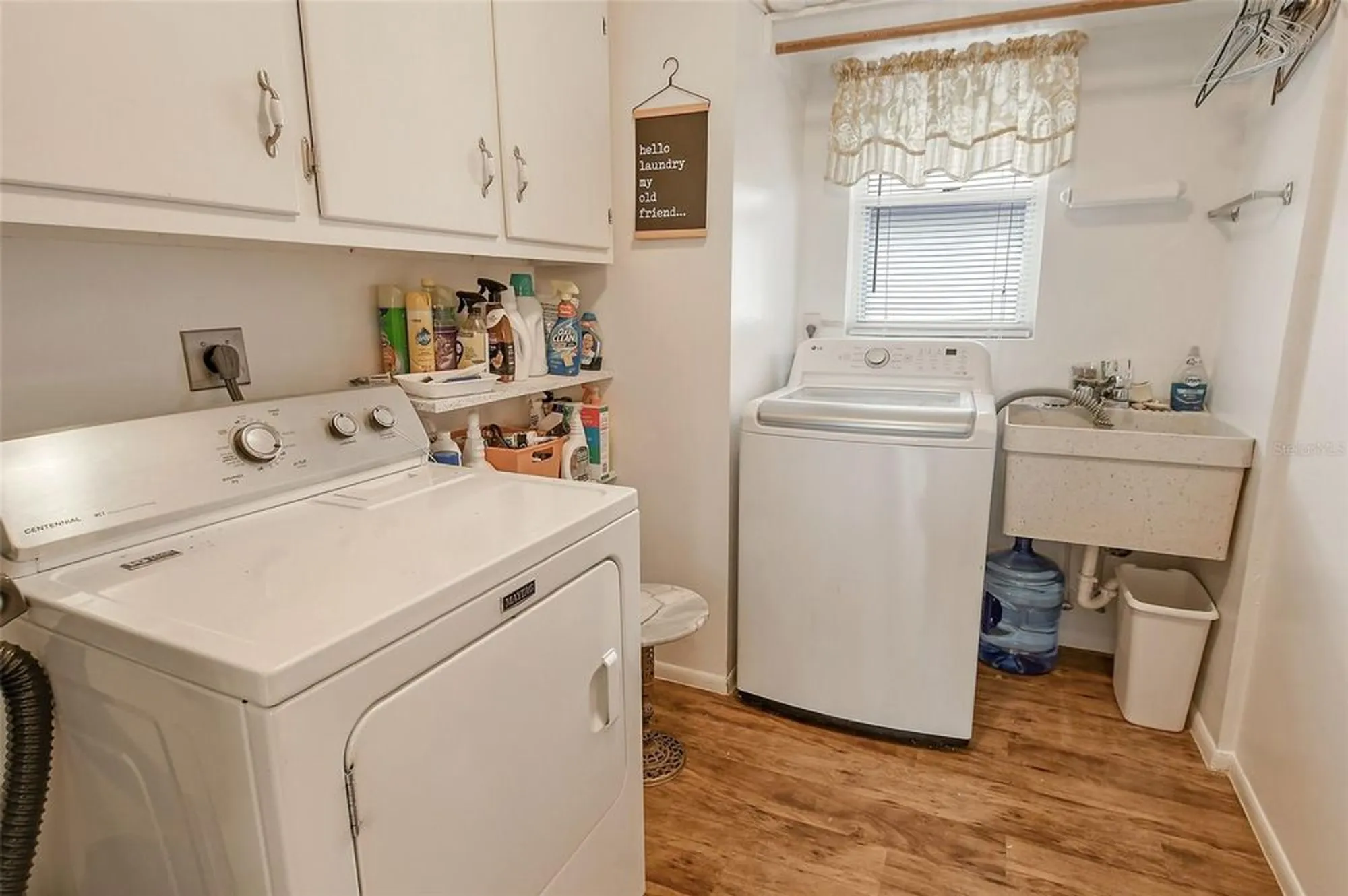 Property Slideshow image 24 of 35 | 2325 riverbluff pkwy # v247, Sarasota, FL, 34231