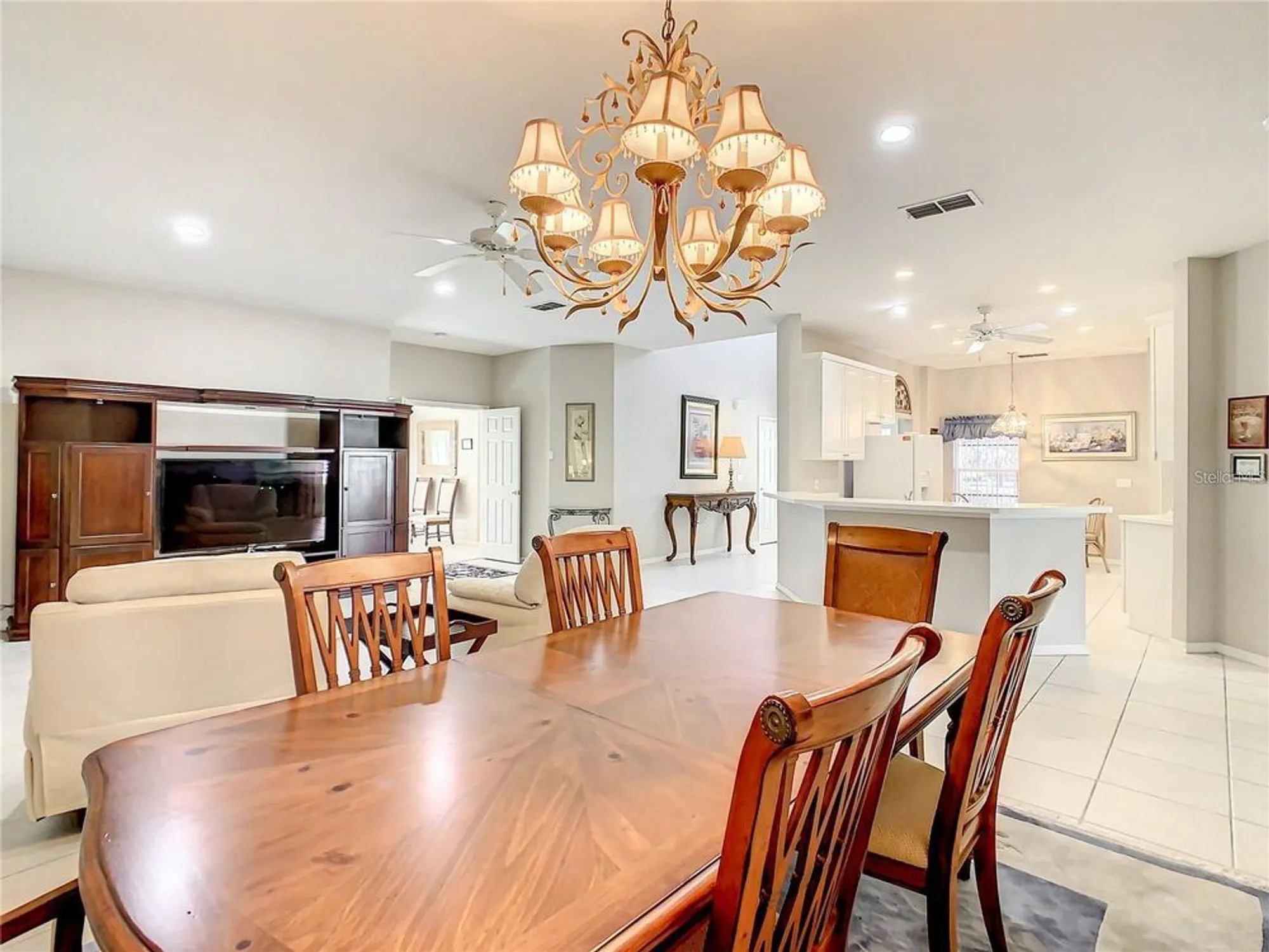 Property Slideshow image 15 of 86 | 417 lake butler dr, Kissimmee, FL, 34759