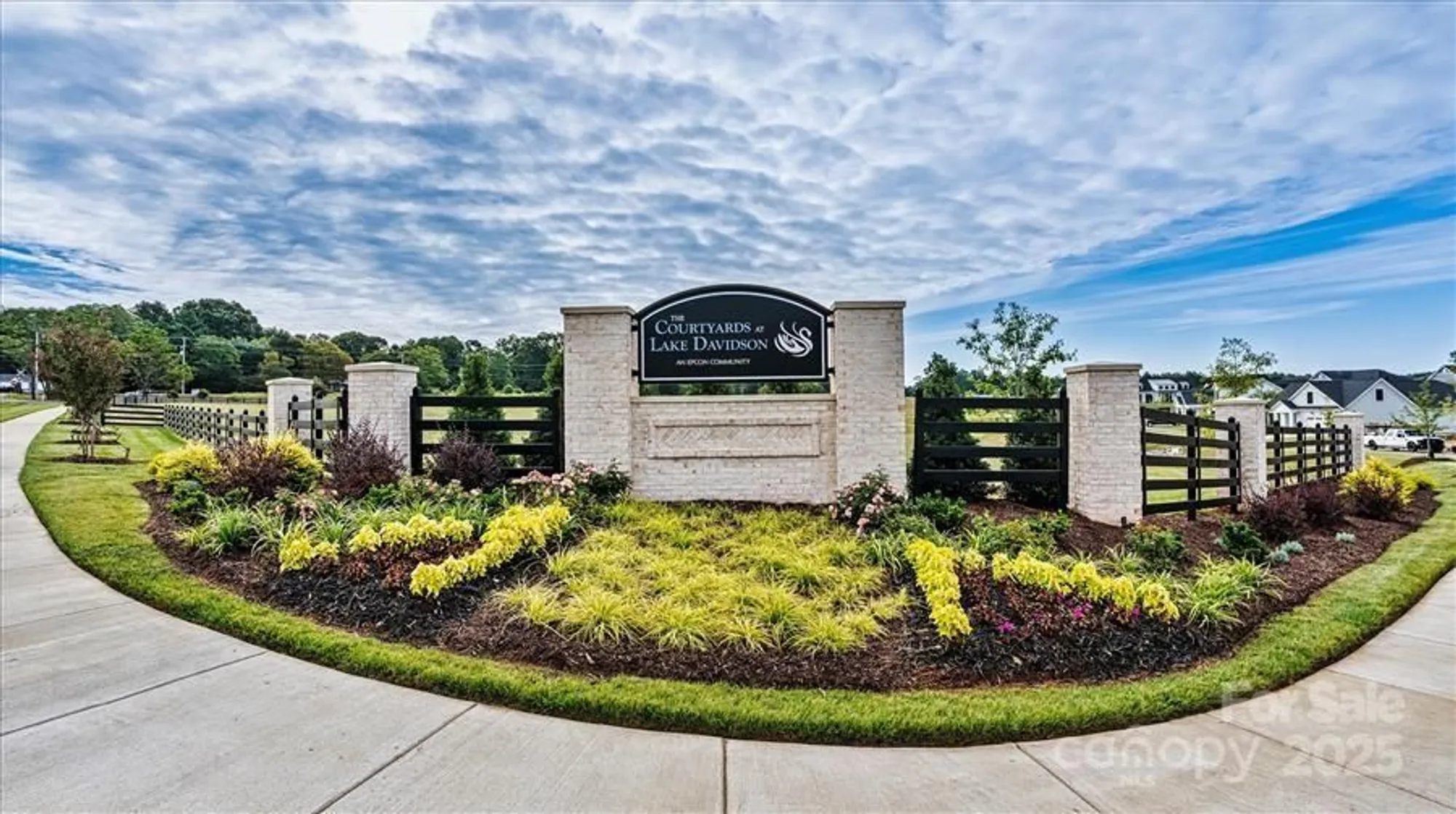 Property Slideshow image 33 of 34 | 114 alenda lux cir # 3, Mooresville, NC, 28115