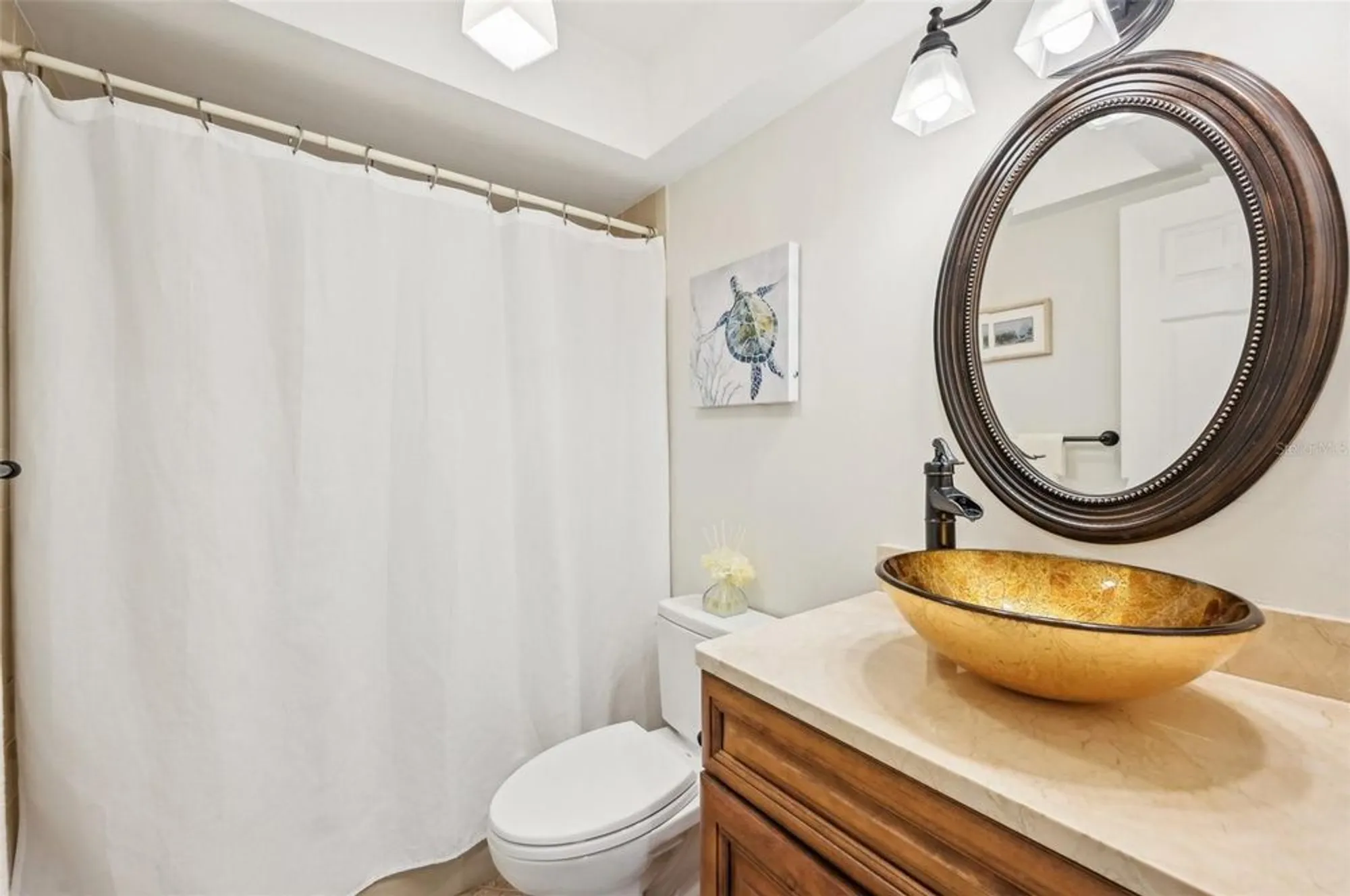 Property Slideshow image 19 of 45 | 3880 wilshire cir # 28, Sarasota, FL, 34238