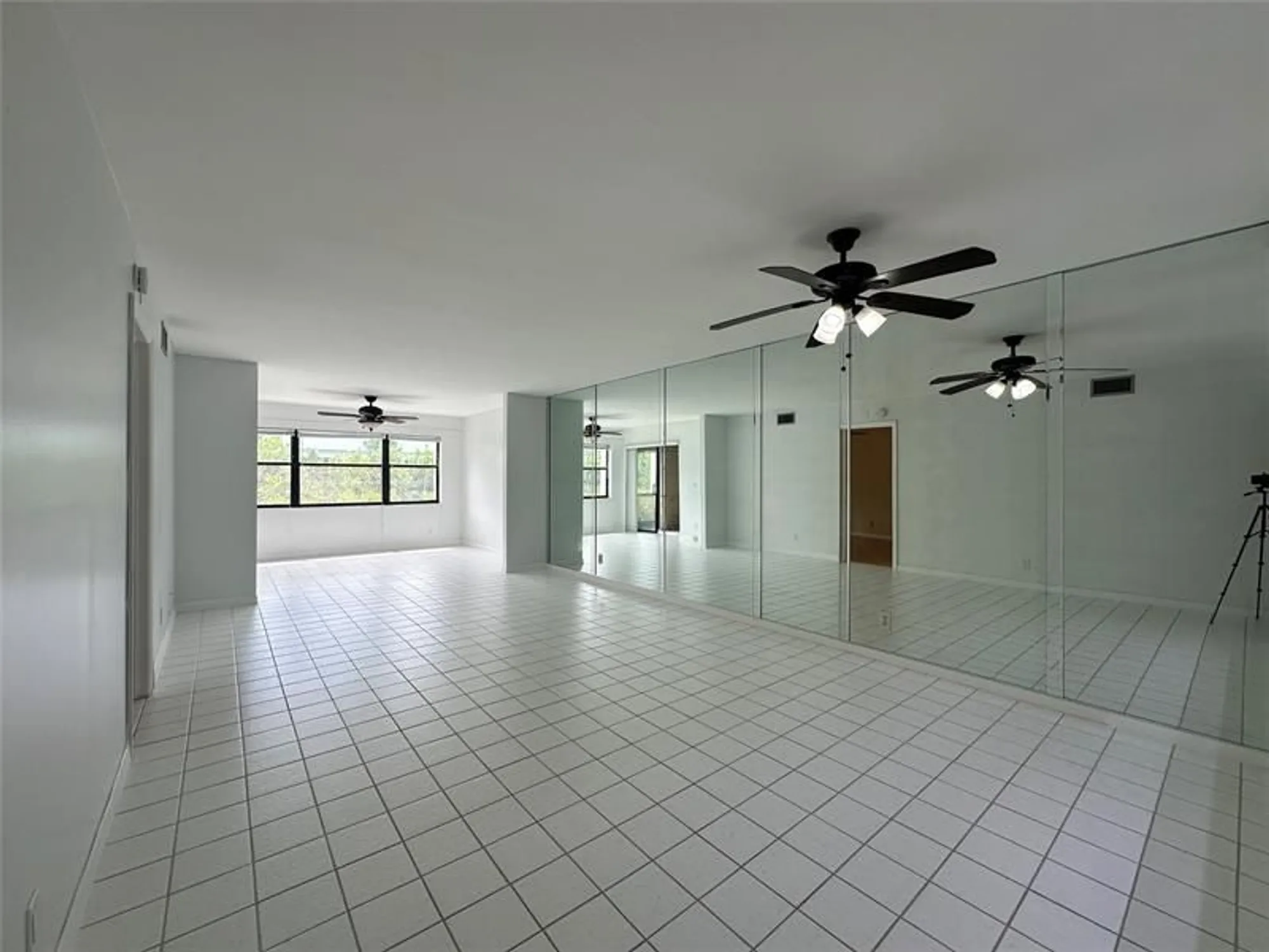 Property Slideshow image 5 of 50 | 7673 tahiti ln apt 105, Lake Worth, FL, 33467