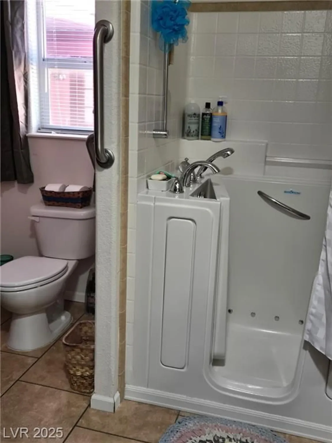 Property Slideshow image 7 of 22 | 881 montecito dr, Pahrump, NV, 89048