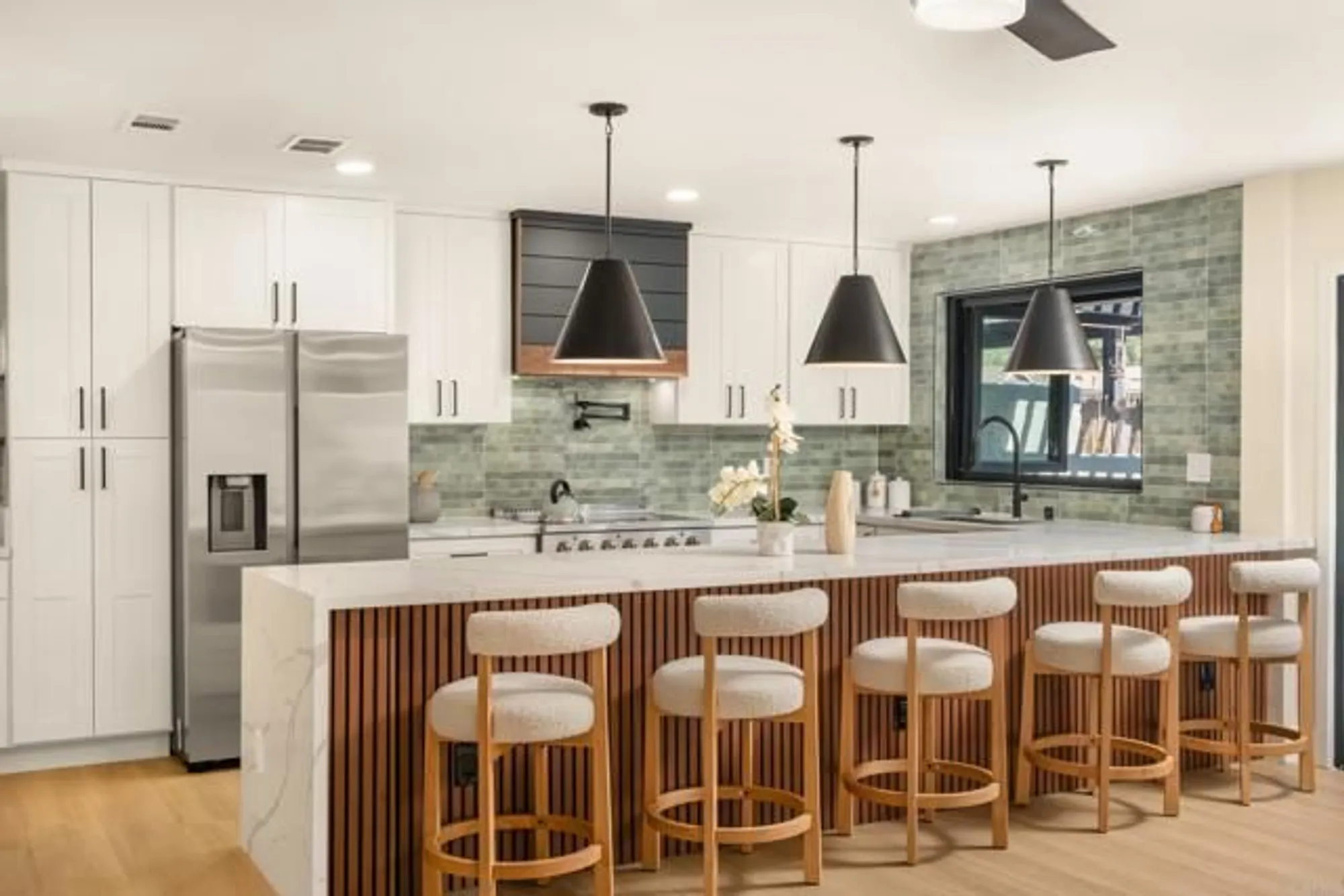 Property Slideshow image 7 of 23 | 1453 la habra dr, San Marcos, CA, 92078