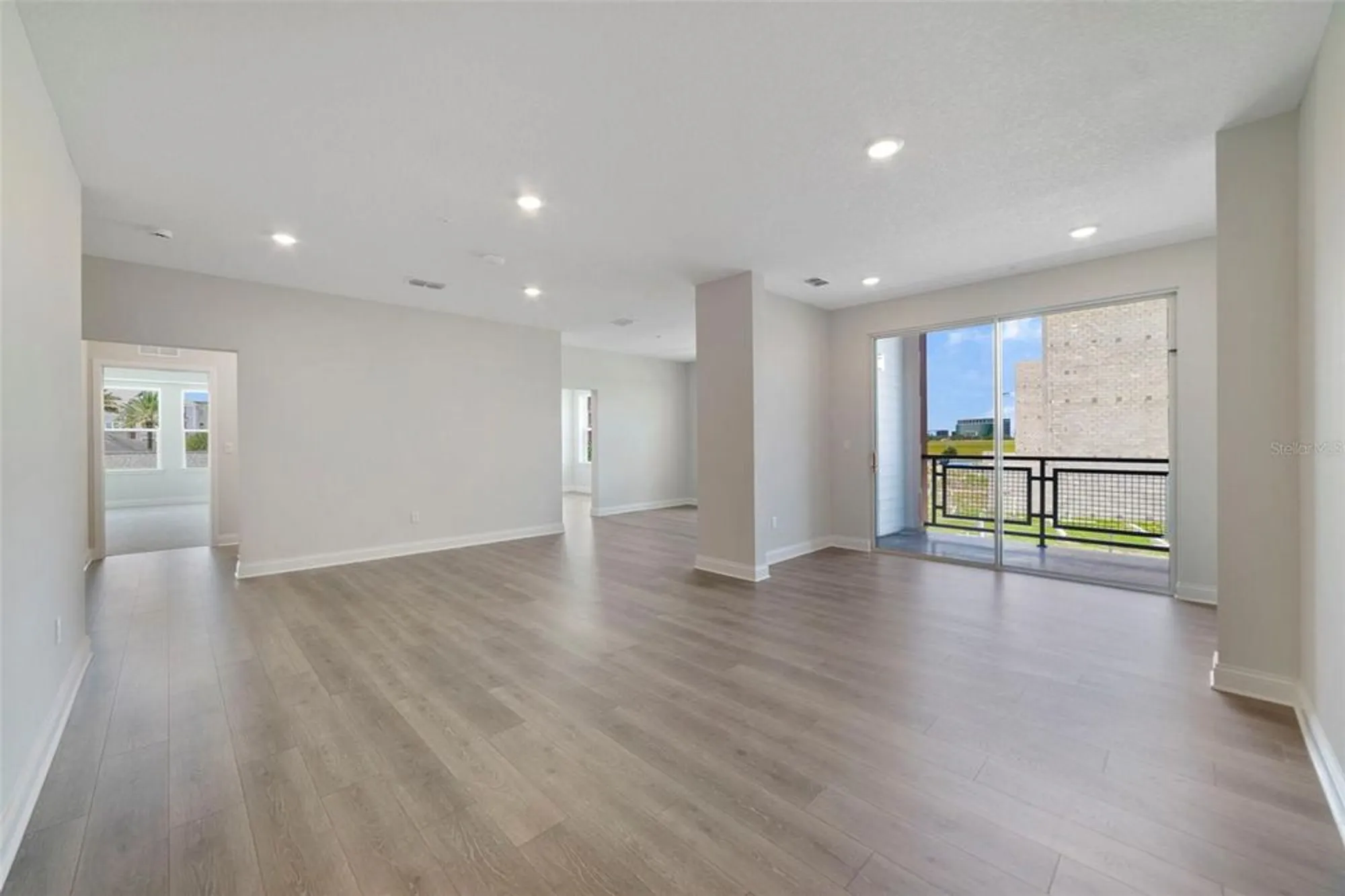 Property Slideshow image 6 of 35 | 7545 laureate blvd unit 7202, Orlando, FL, 32827