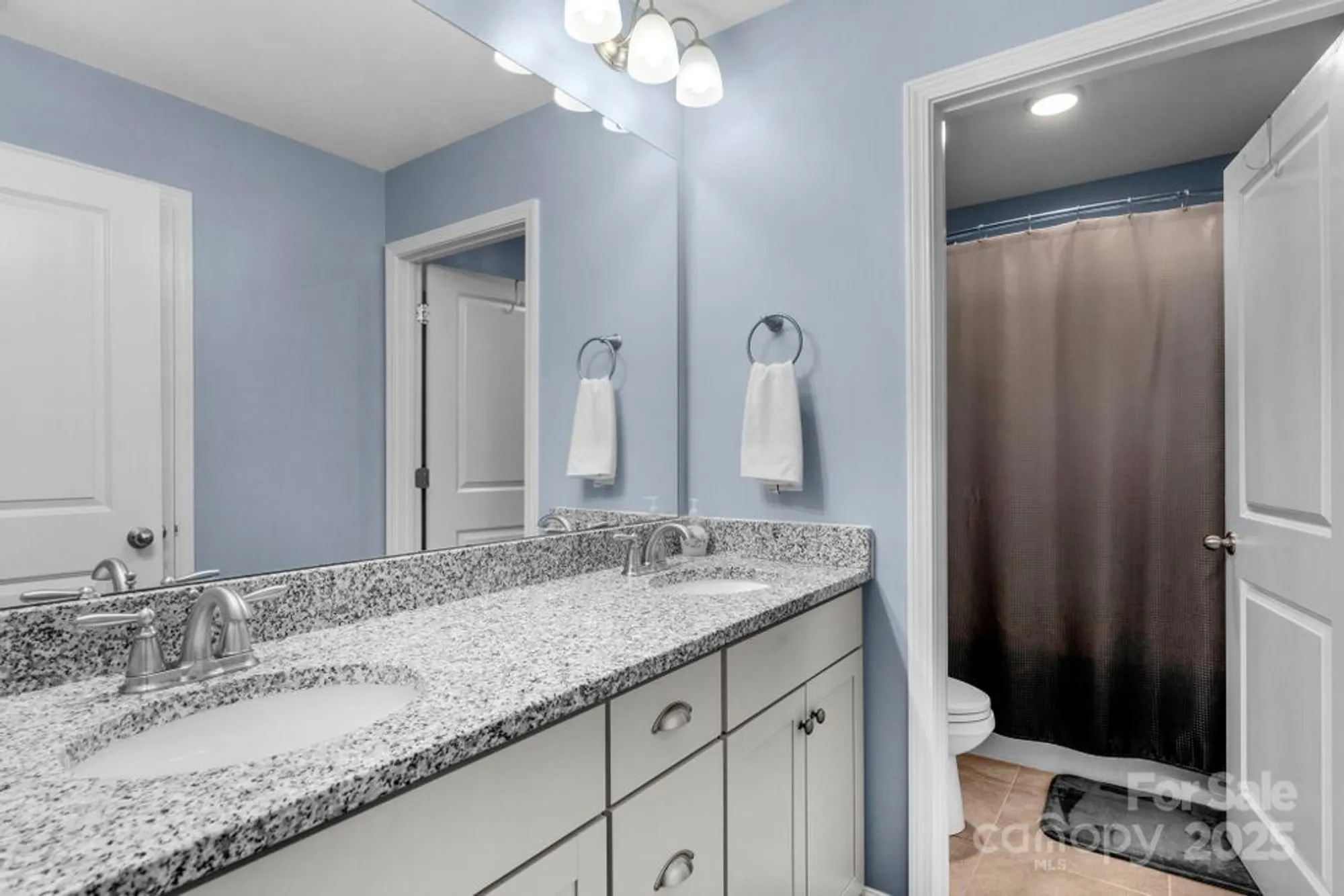 Property Slideshow image 27 of 48 | 236 robinwood ln, Lake Wylie, SC, 29710