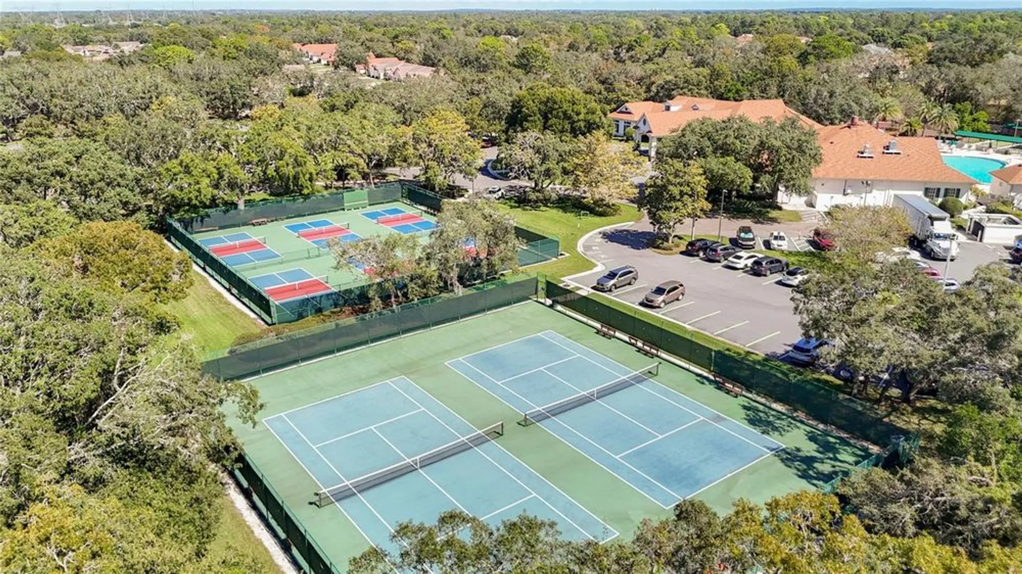 Property Slideshow image 44 of 48 | 456 greenwich cir, Spring Hill, FL, 34609