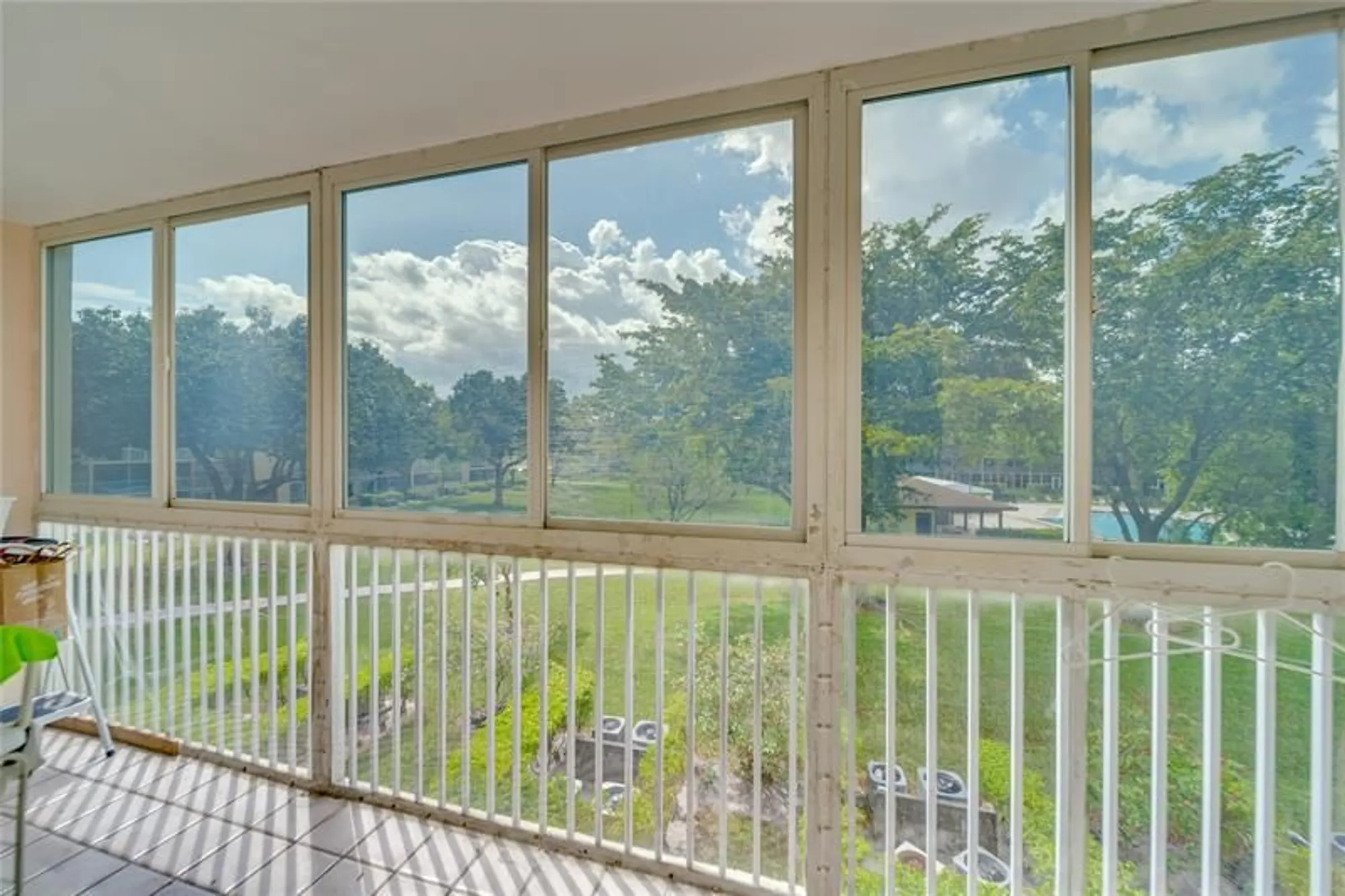 Property Slideshow image 6 of 44 | 13250 sw 7th ct 303l, Pembroke Pines, FL, 33027