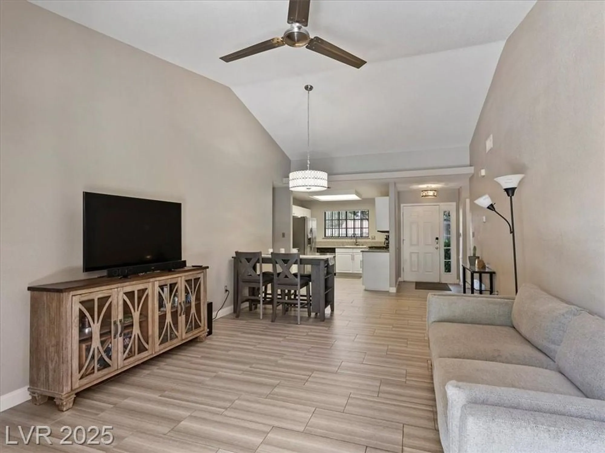 Property Slideshow image 9 of 43 | 2851 s valley view blvd unit 1130, Las Vegas, NV, 89102