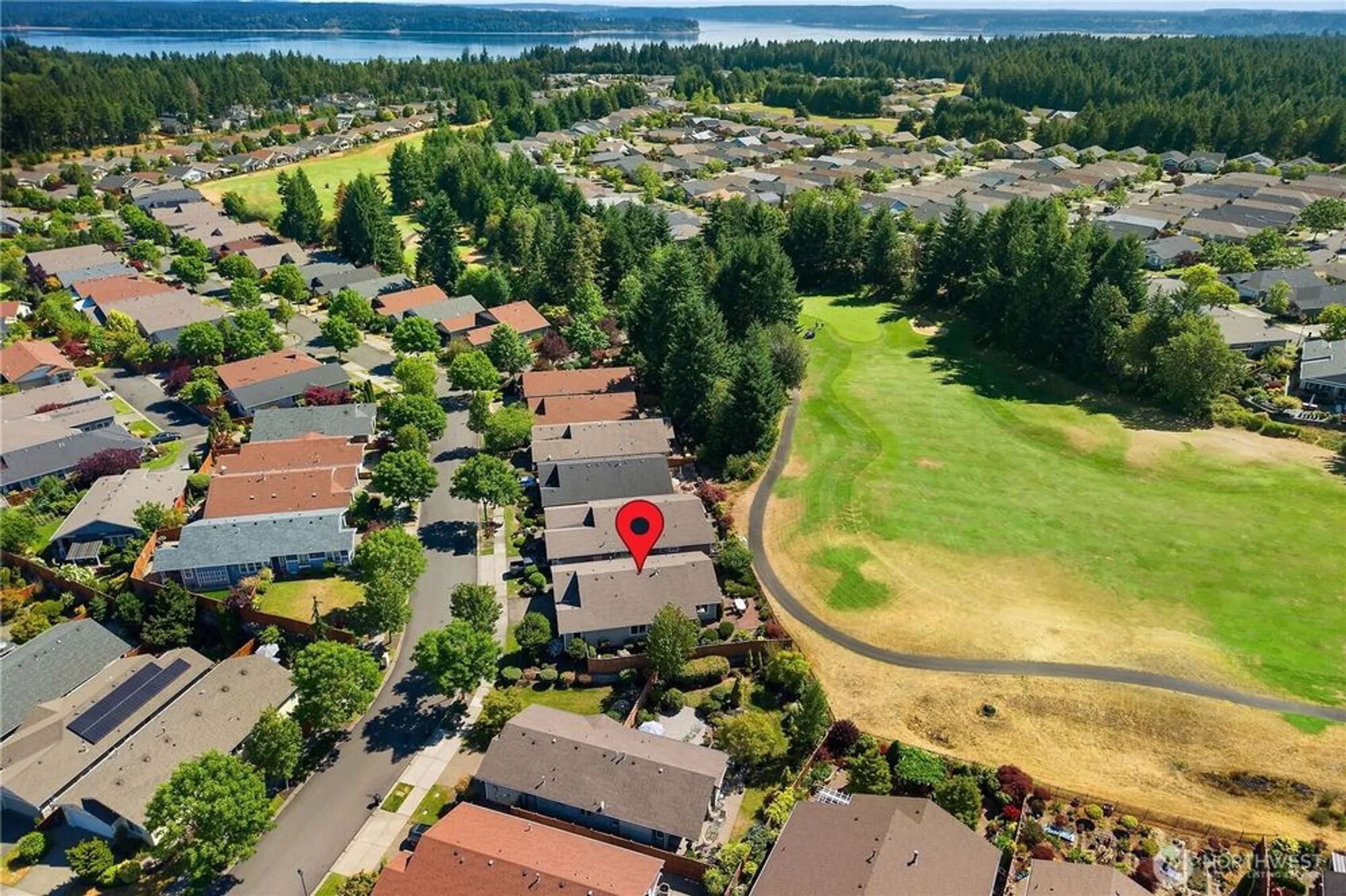 Property Slideshow image 38 of 39 | 4812 spokane st, Lacey, WA, 98516