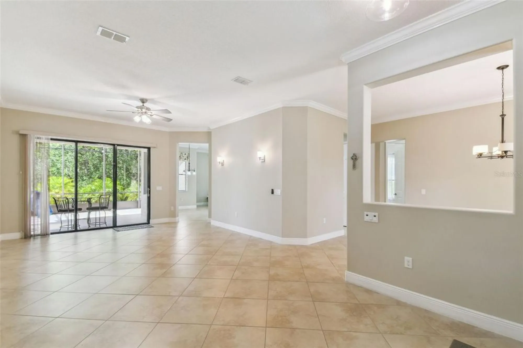 Property Slideshow image 5 of 61 | 429 villa park rd, Kissimmee, FL, 34759